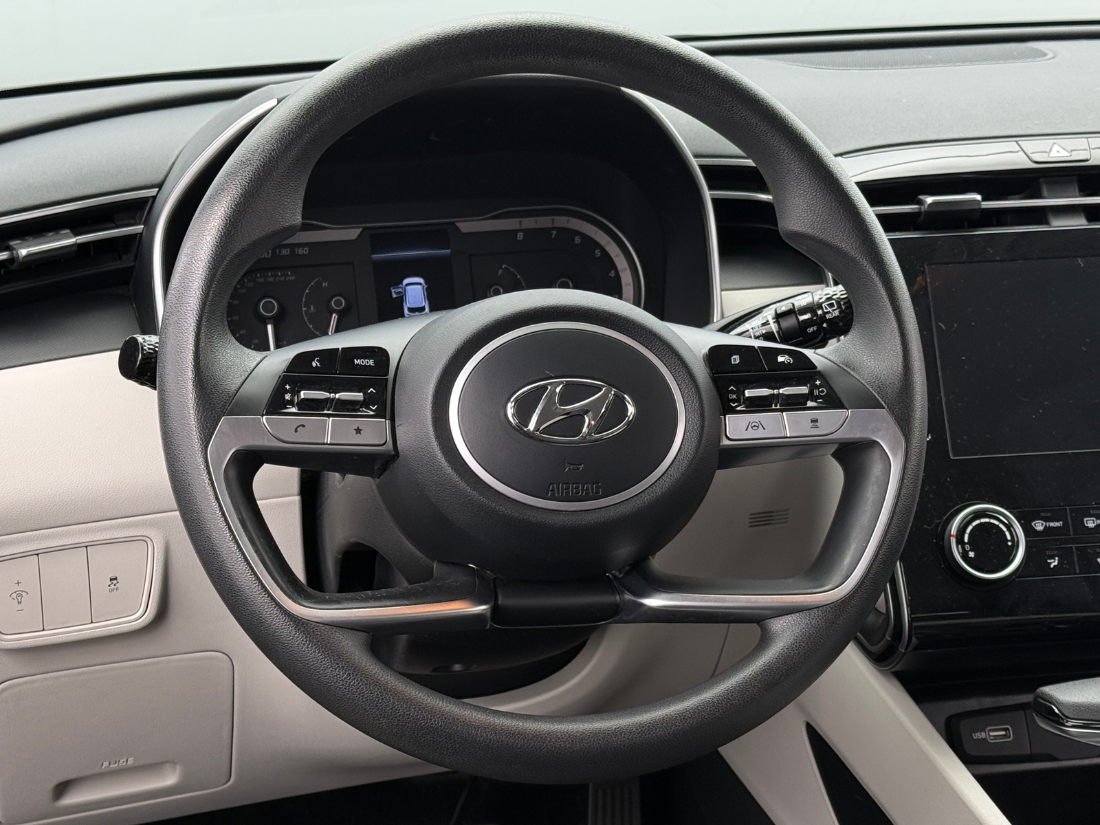 Thumbnail: 2022 Hyundai Tucson - 5