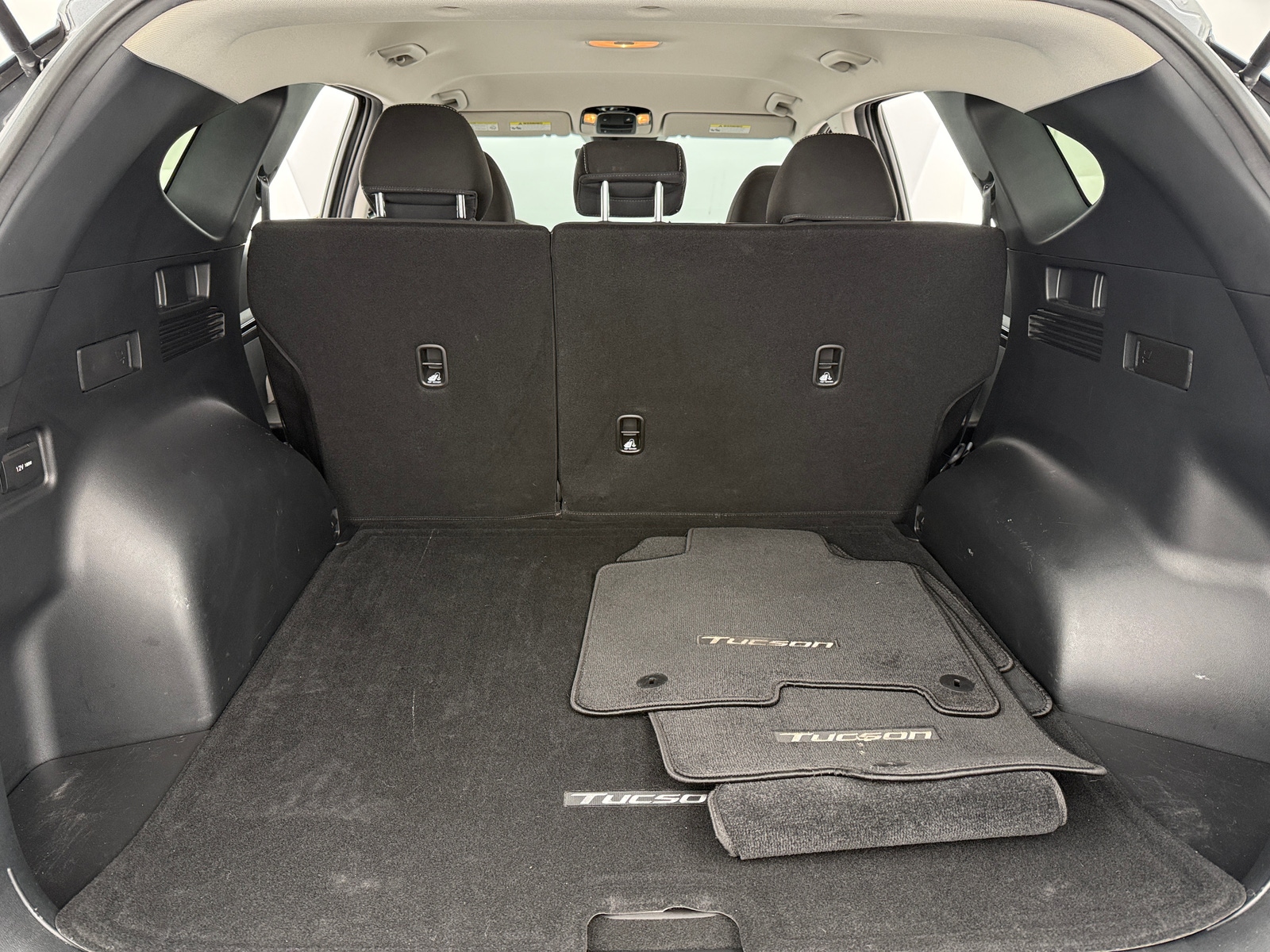 Thumbnail: 2022 Hyundai Tucson - 7