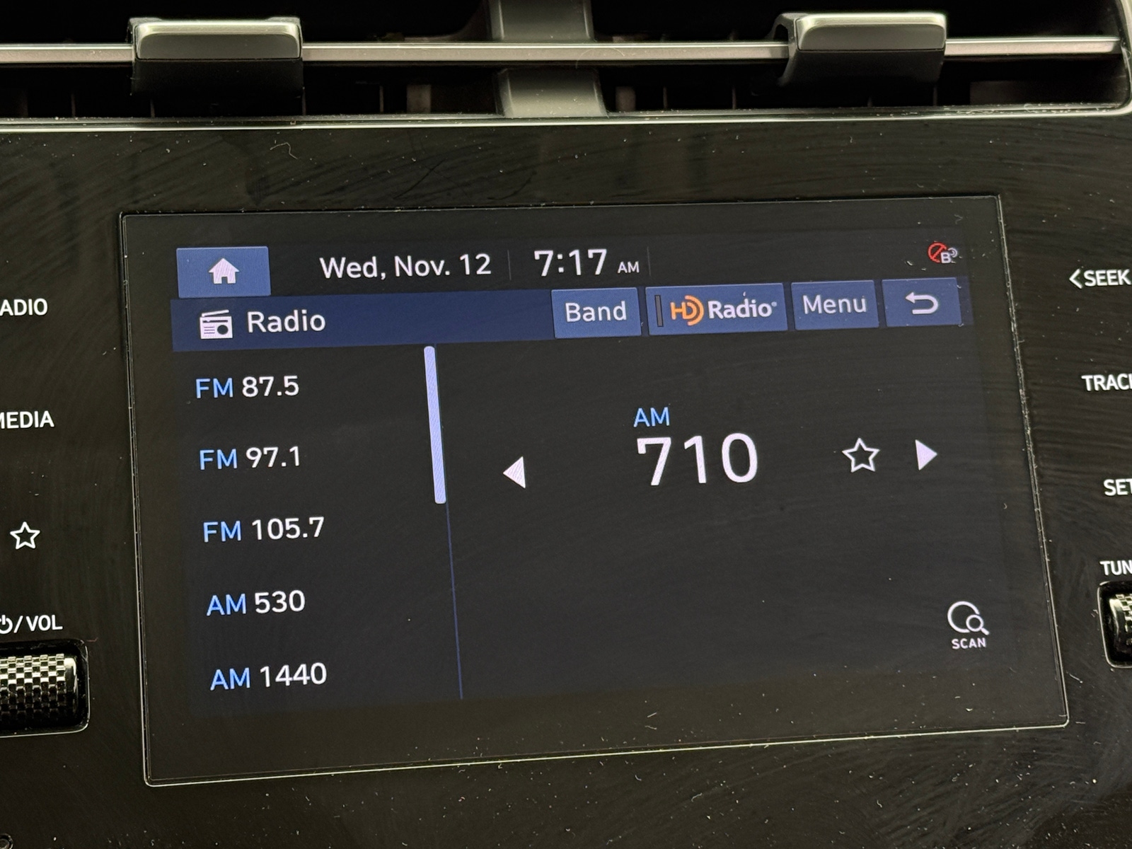 Thumbnail: 2022 Hyundai Tucson - 4