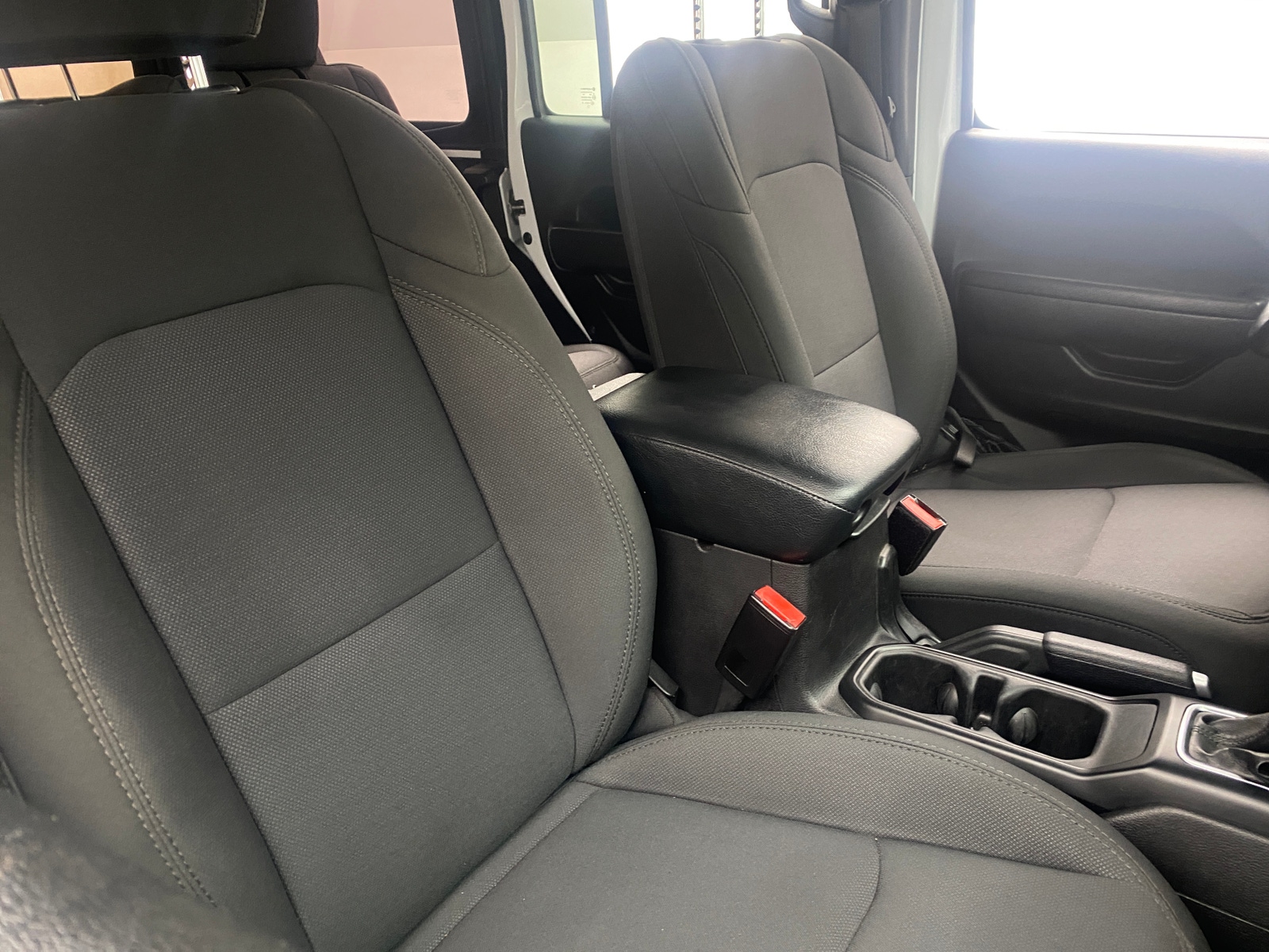 Thumbnail: 2022 Jeep Wrangler - 2