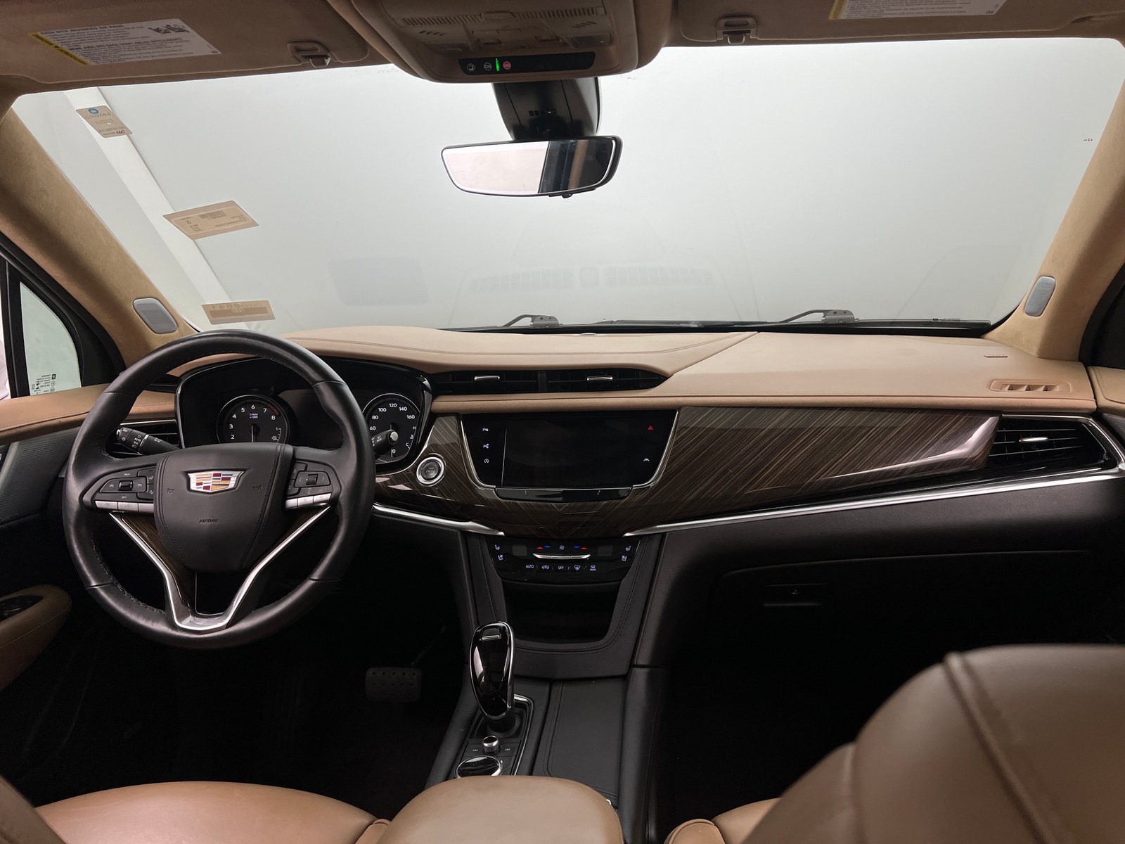 Thumbnail: 2022 Cadillac XT6 - 2