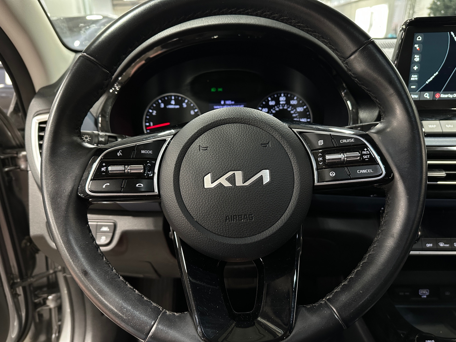 Thumbnail: 2023 Kia Seltos - 5