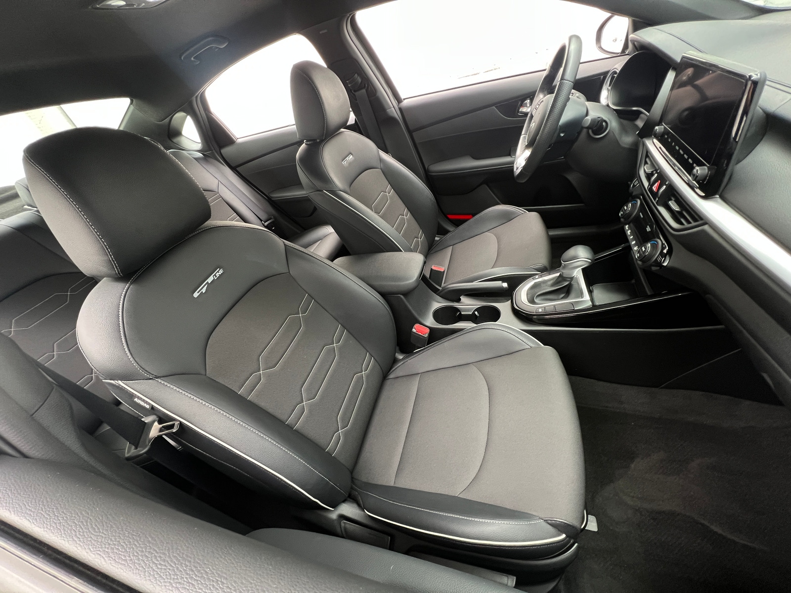 Thumbnail: 2023 Kia Forte - 2