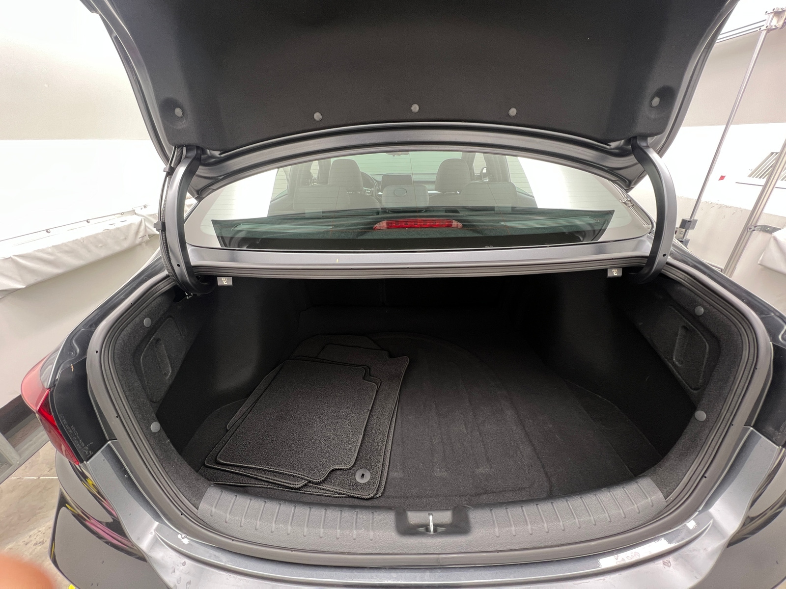 Thumbnail: 2023 Kia Forte - 7