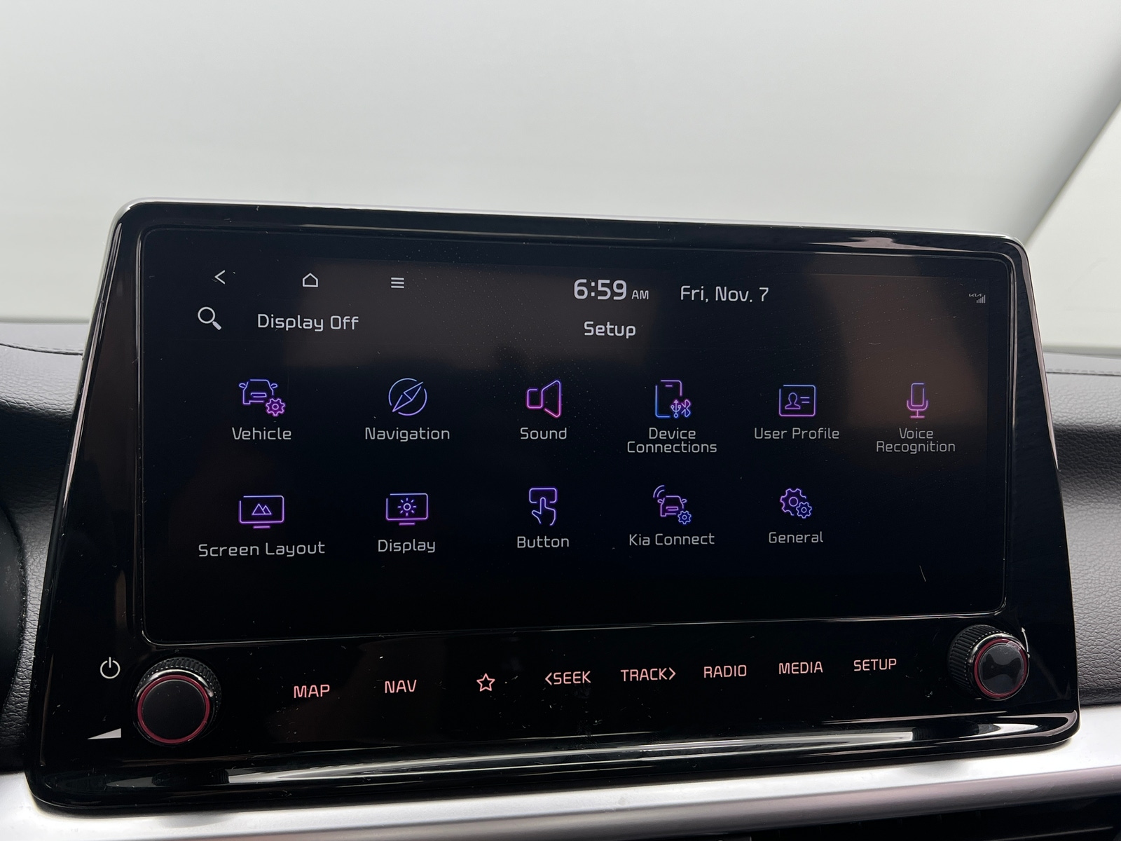 Thumbnail: 2023 Kia Forte - 4