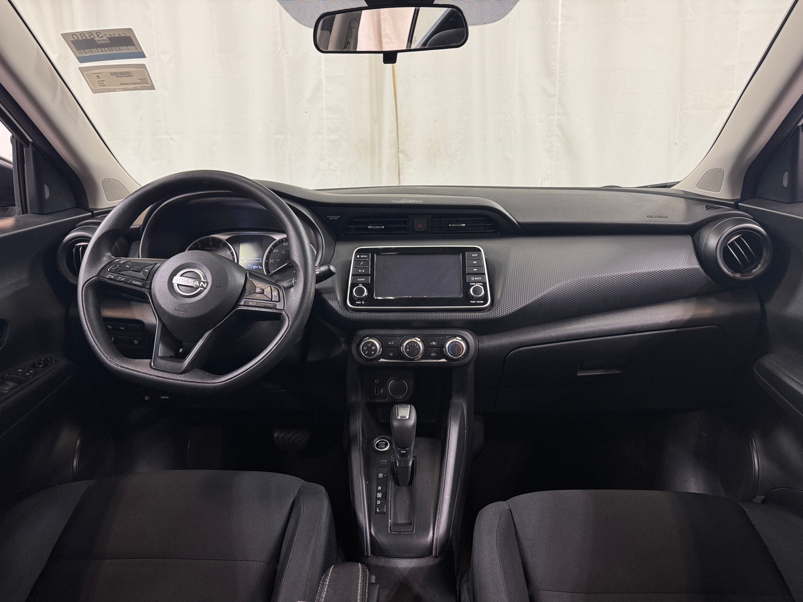 Thumbnail: 2023 Nissan Kicks - 3