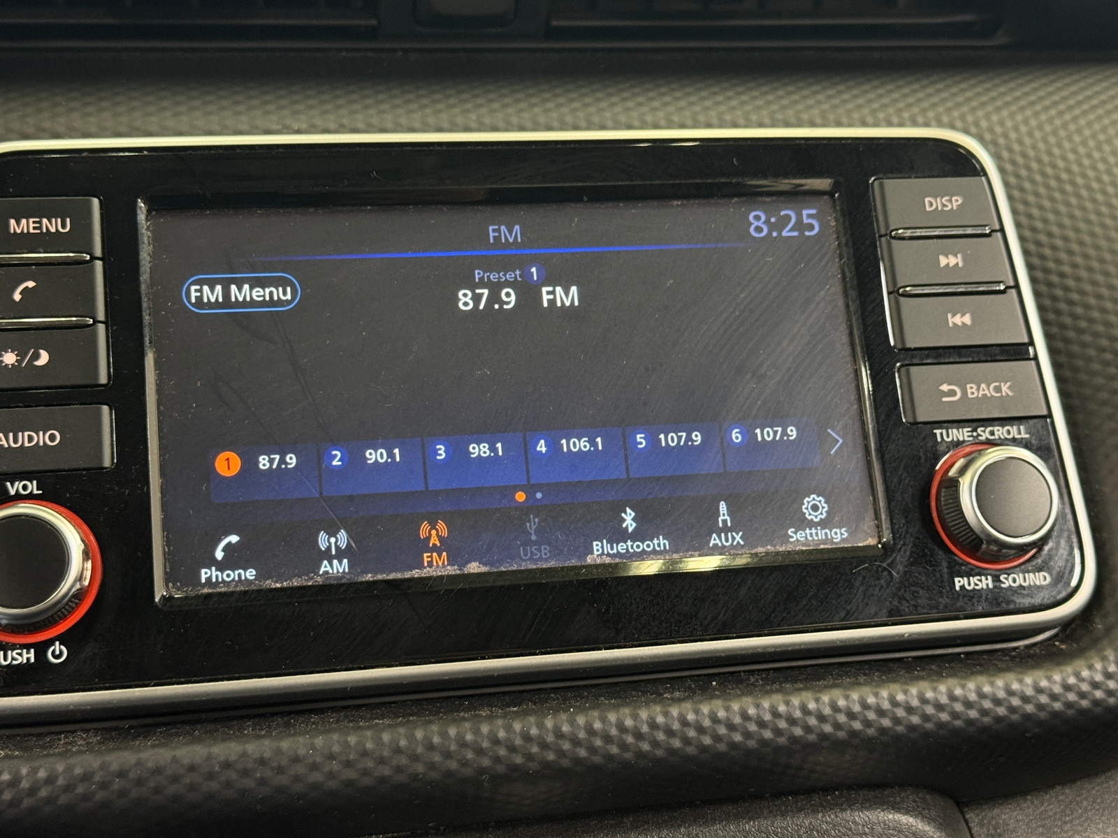 Thumbnail: 2023 Nissan Kicks - 4