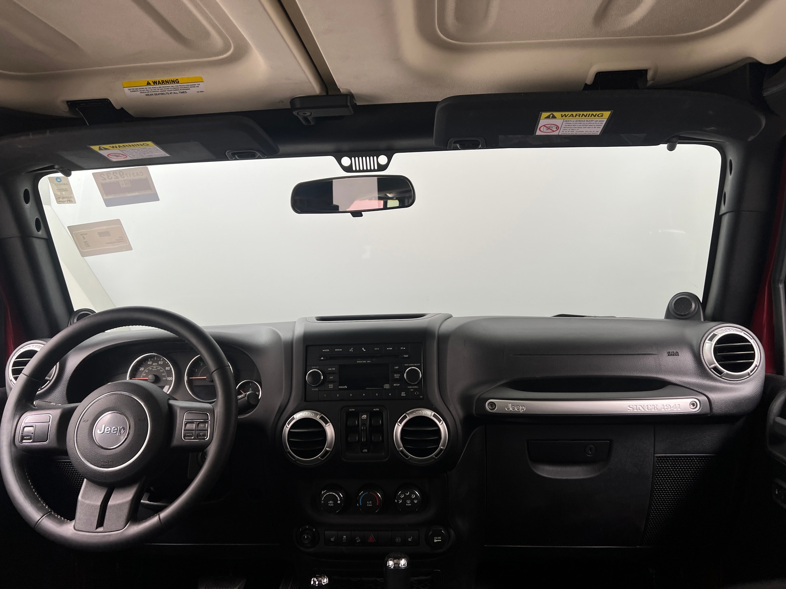 Thumbnail: 2011 Jeep Wrangler - 3