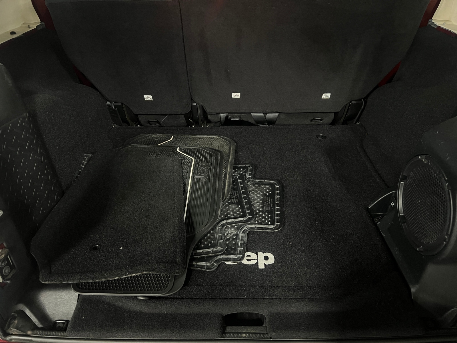 Thumbnail: 2011 Jeep Wrangler - 7