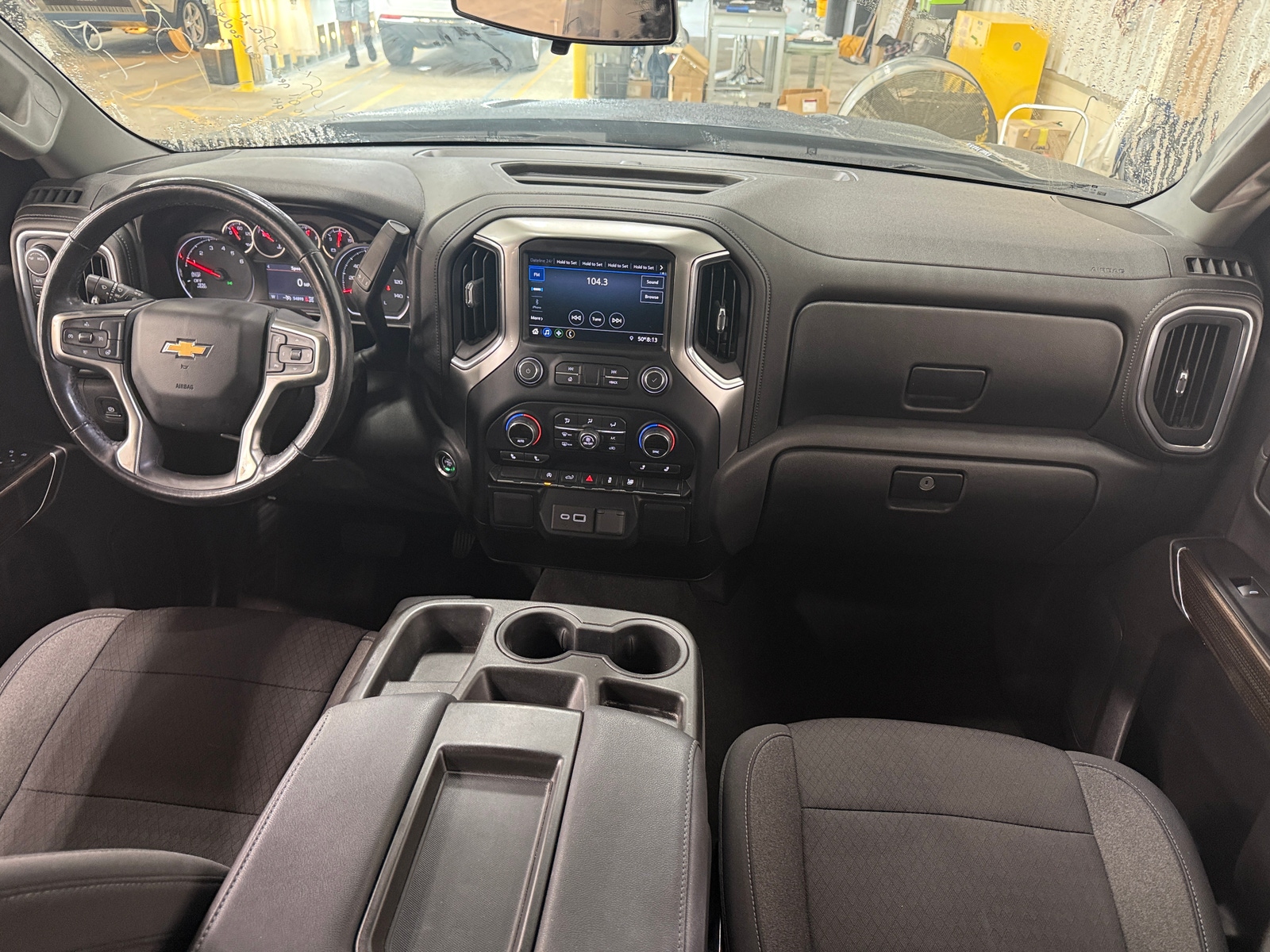 Thumbnail: 2021 Chevrolet Silverado 1500 - 3