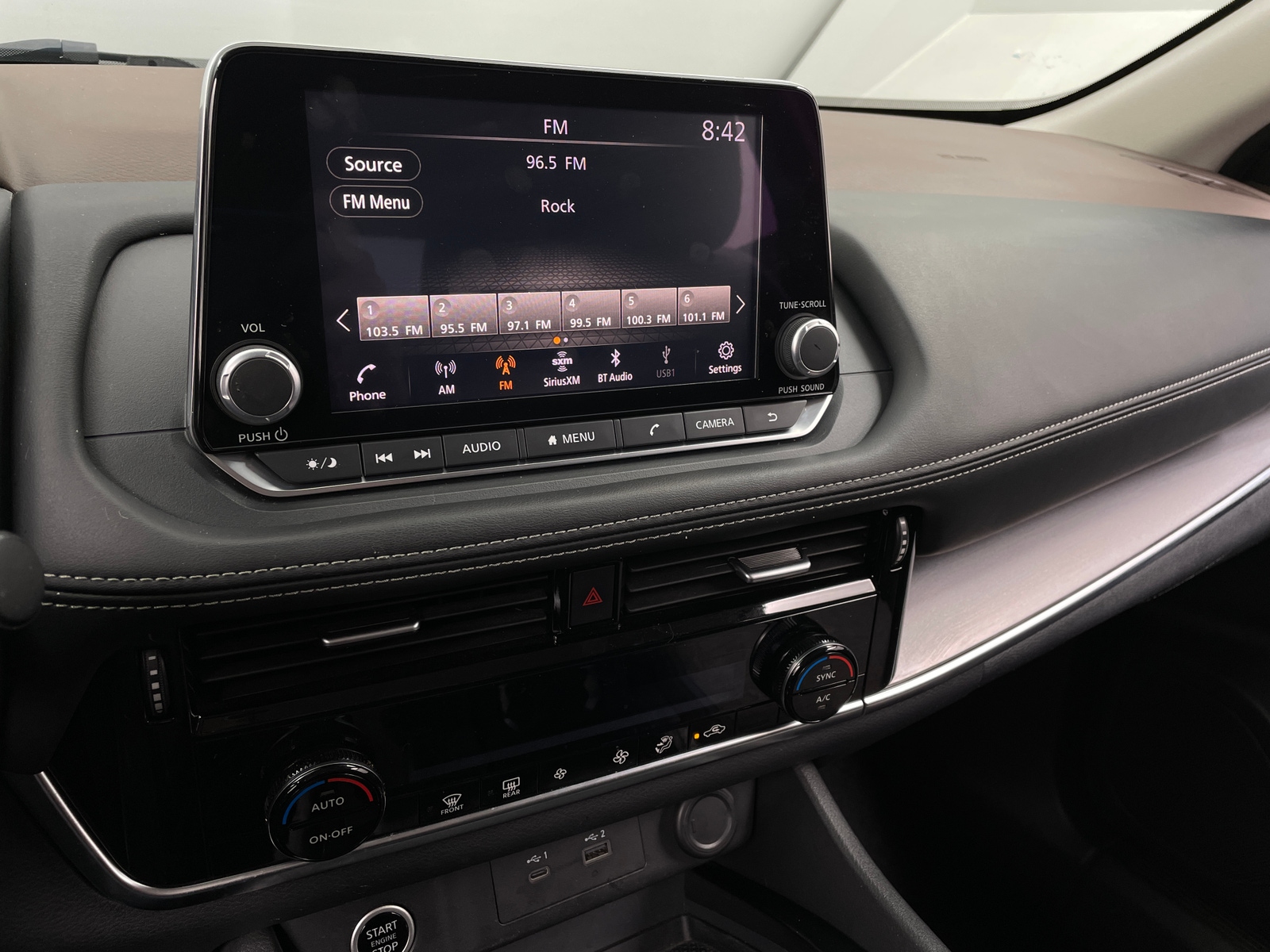 Thumbnail: 2021 Nissan Rogue - 4