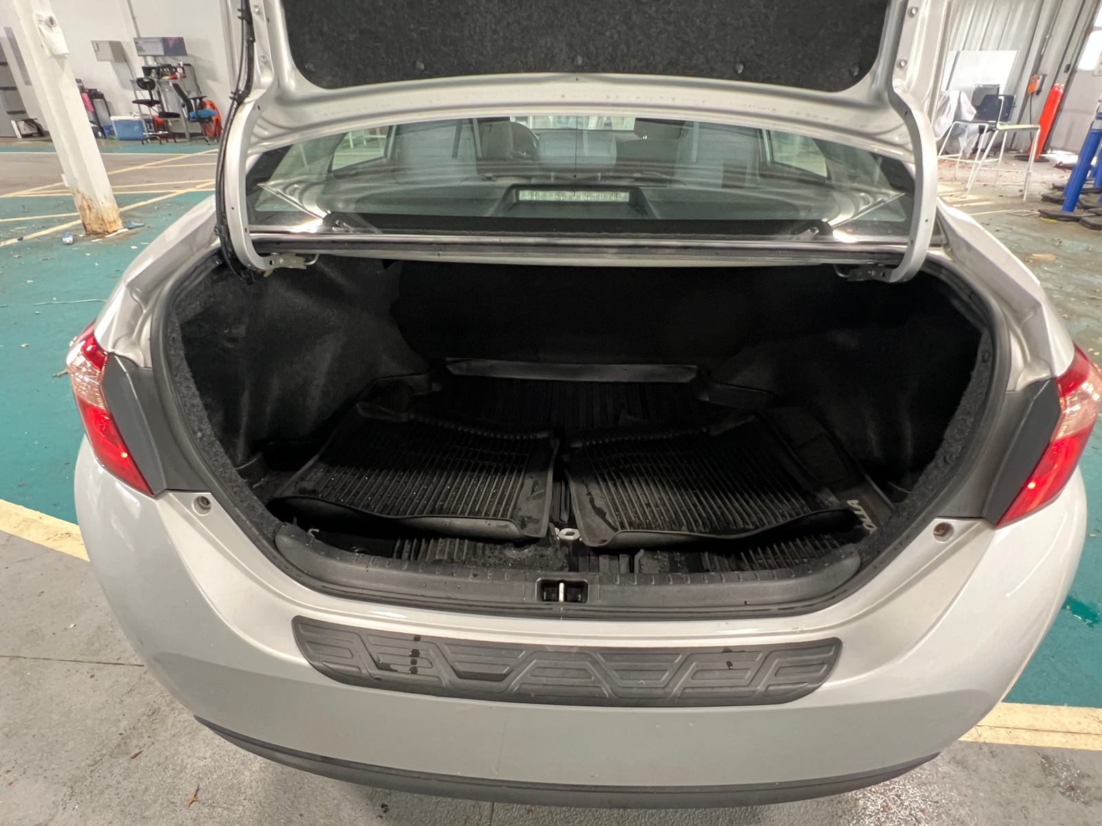 Thumbnail: 2018 Toyota Corolla - 7