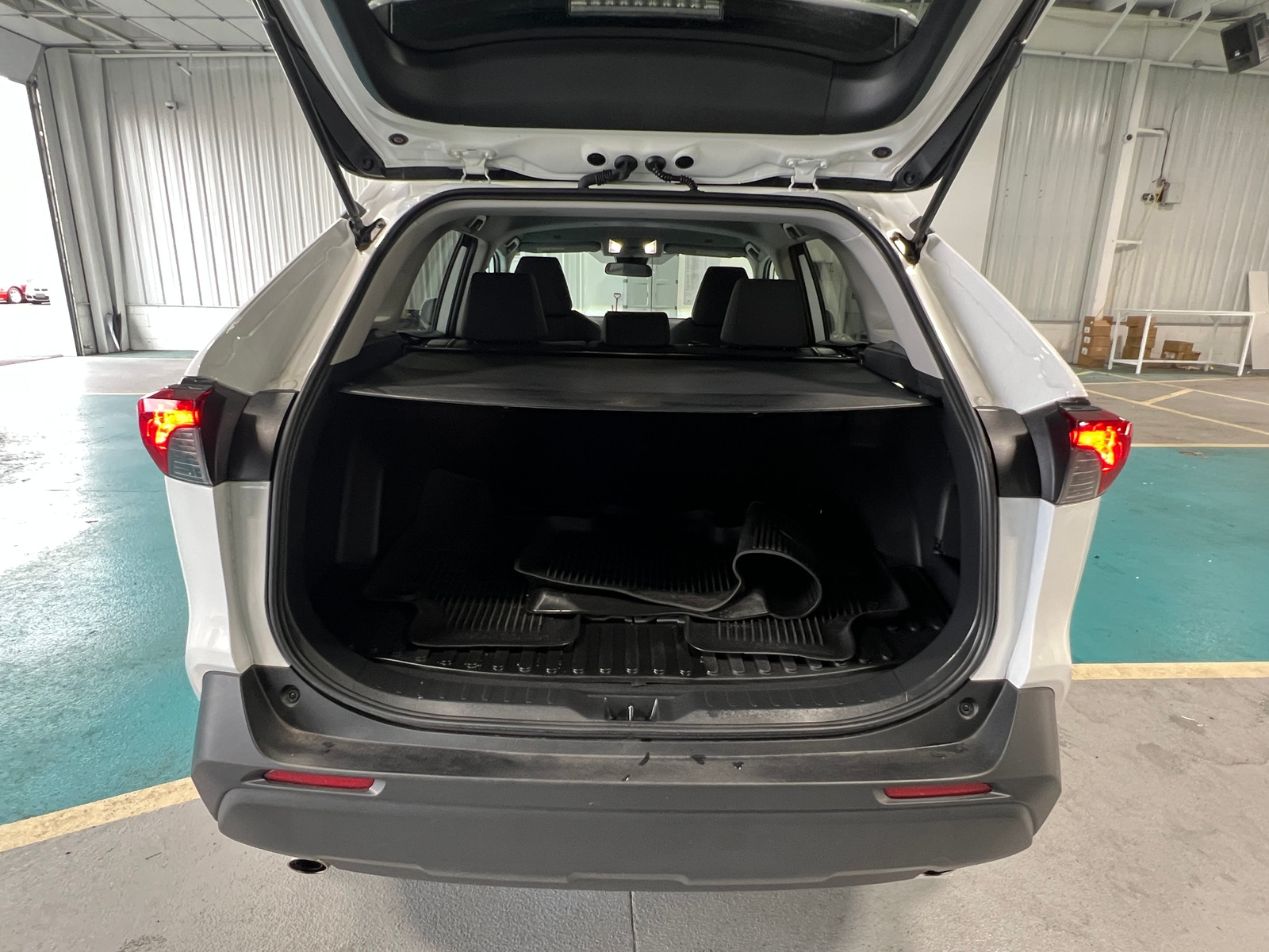 Thumbnail: 2024 Toyota RAV4 - 7