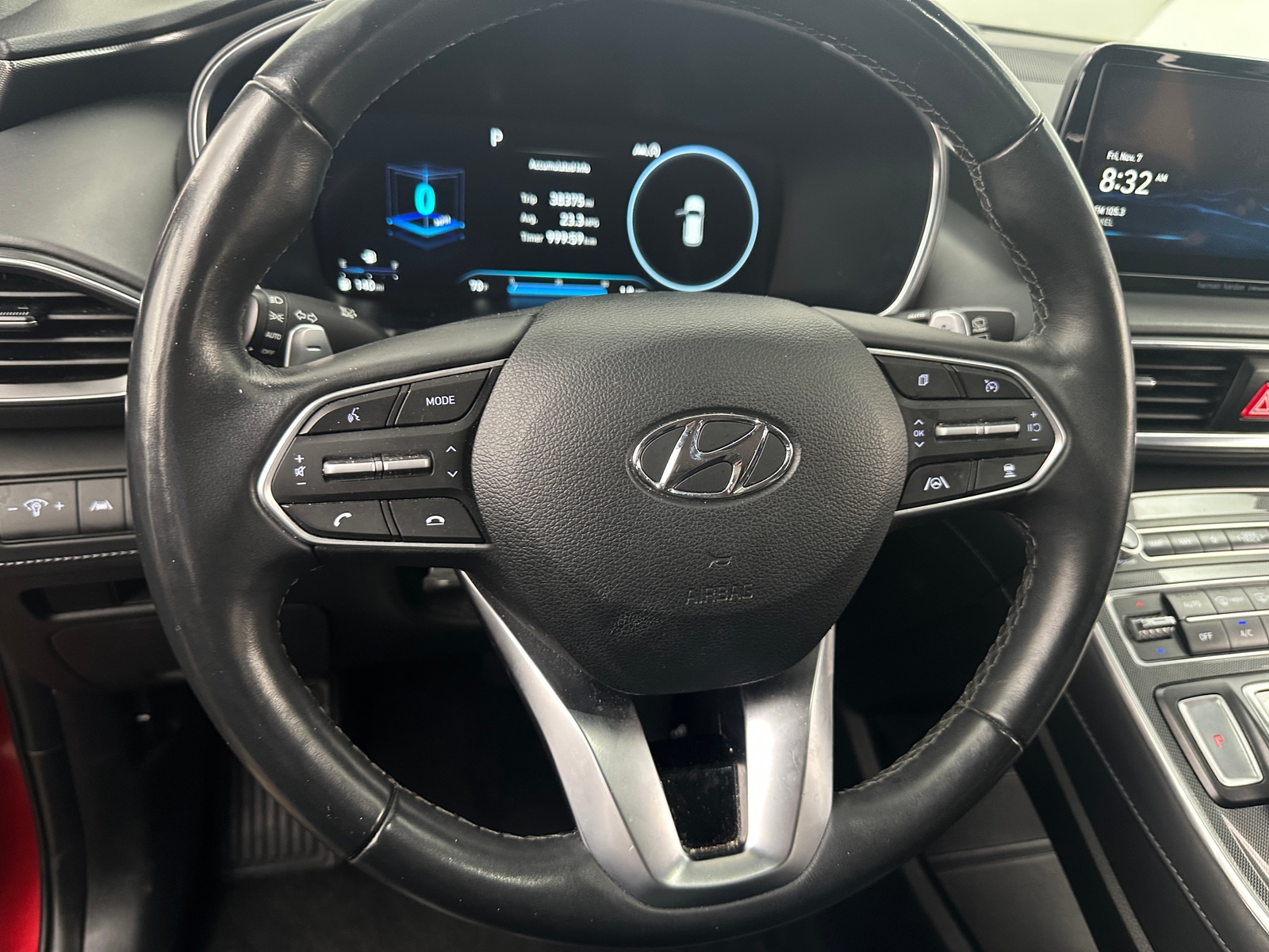 Thumbnail: 2023 Hyundai Santa Fe - 4