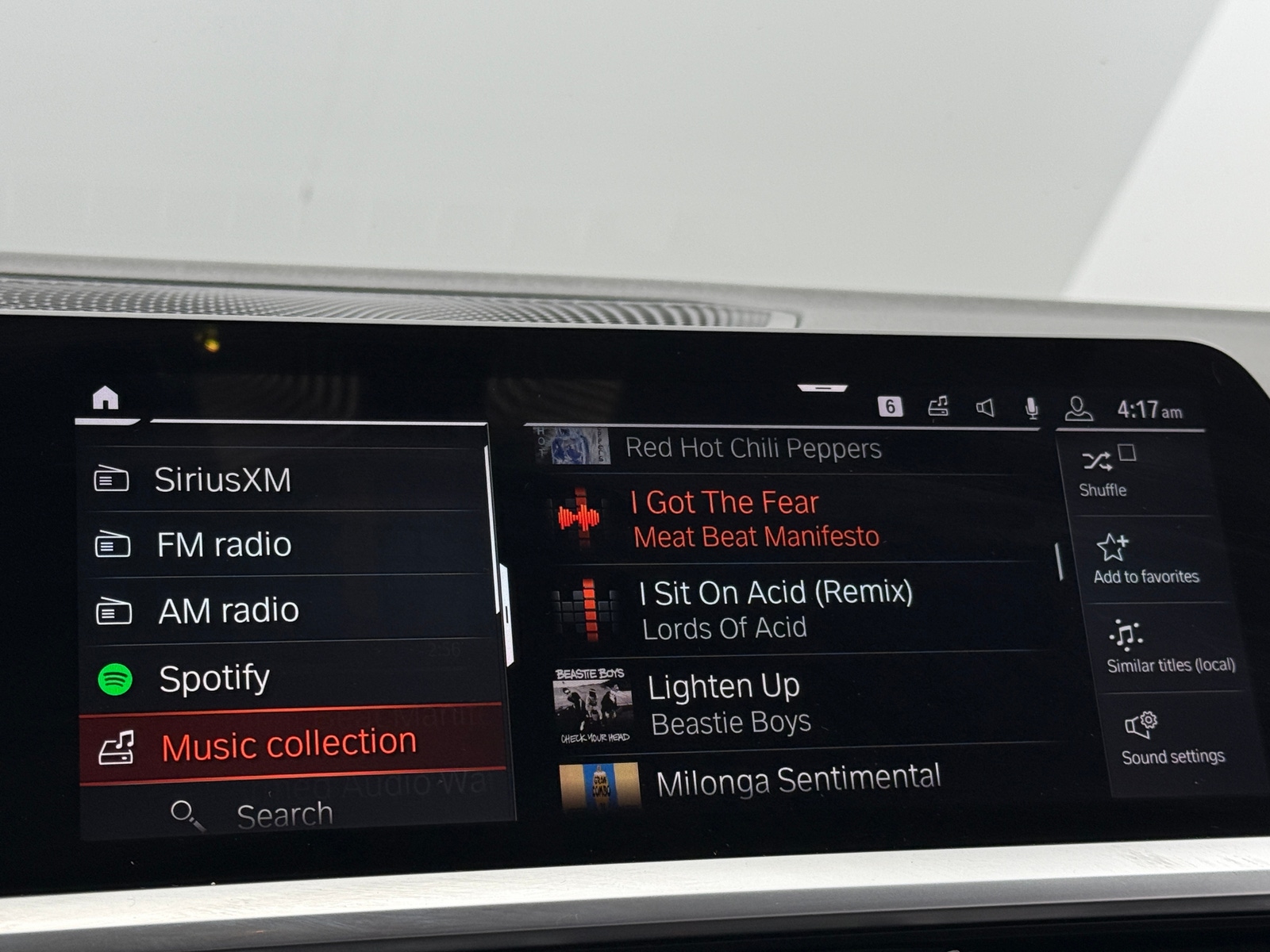 Thumbnail: 2019 BMW 3 Series - 3