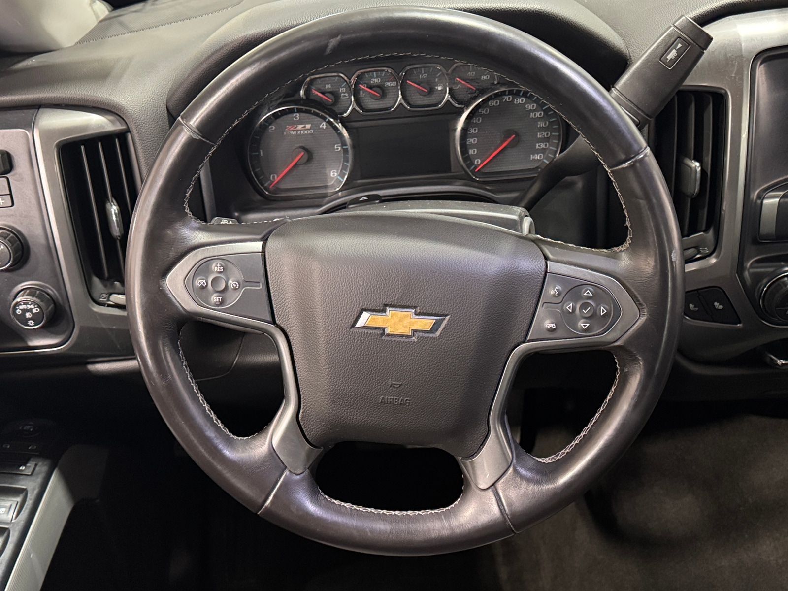 Thumbnail: 2018 Chevrolet Silverado 1500 - 5