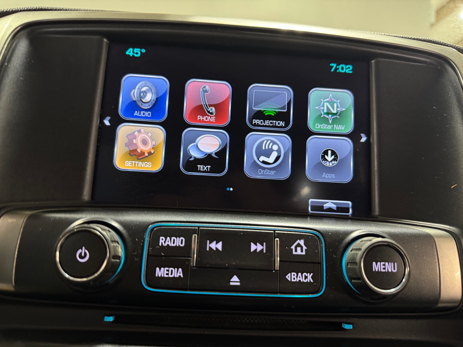 Thumbnail: 2018 Chevrolet Silverado 1500 - 4