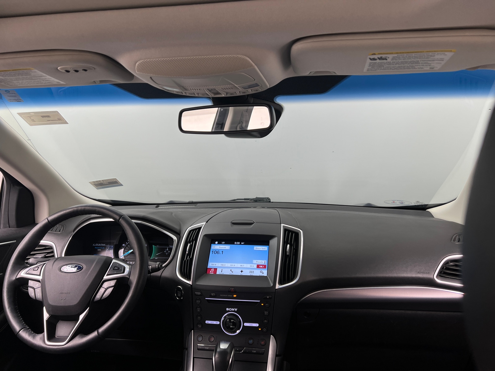 Thumbnail: 2016 Ford Edge - 3