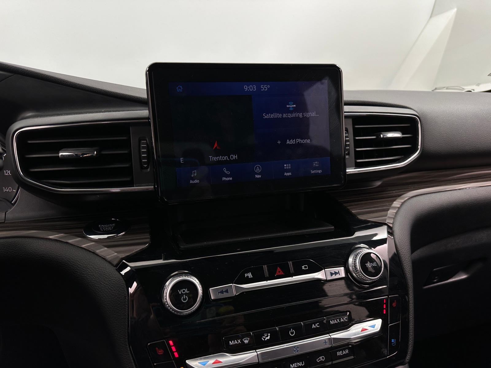 Thumbnail: 2023 Ford Explorer - 3