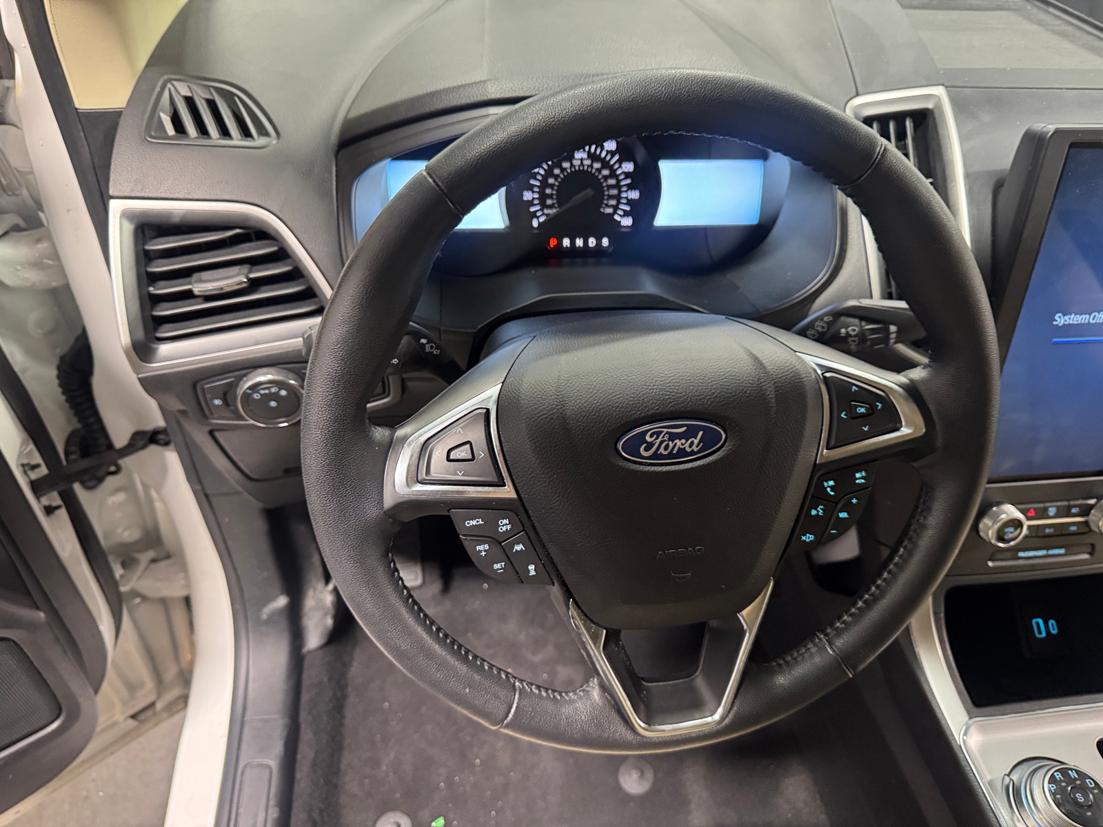 Thumbnail: 2022 Ford Edge - 4