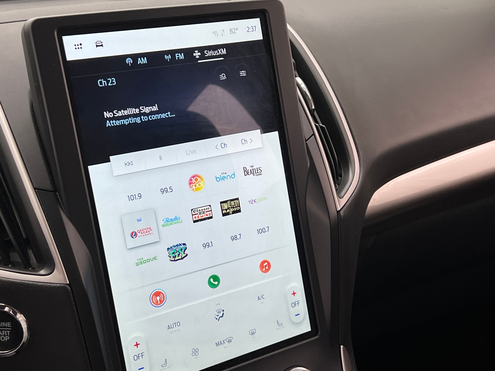 Thumbnail: 2024 Ford Edge - 3