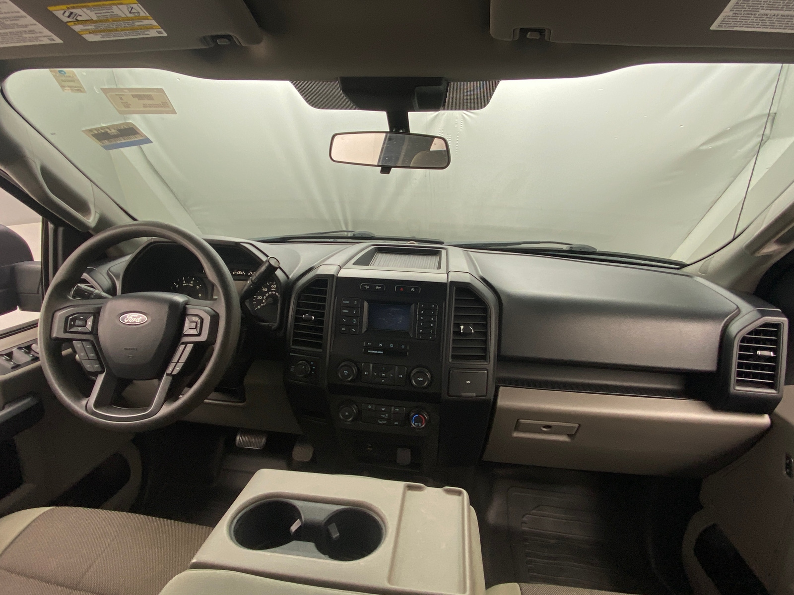 Thumbnail: 2020 Ford Econoline - 3