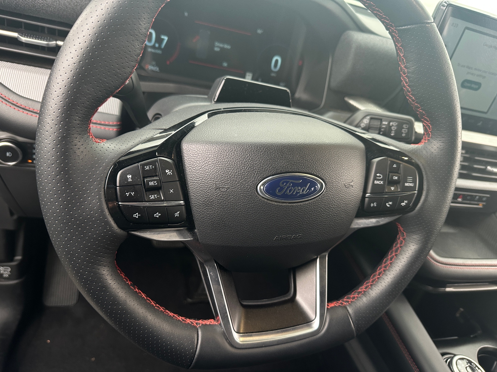 Thumbnail: 2025 Ford Explorer - 5