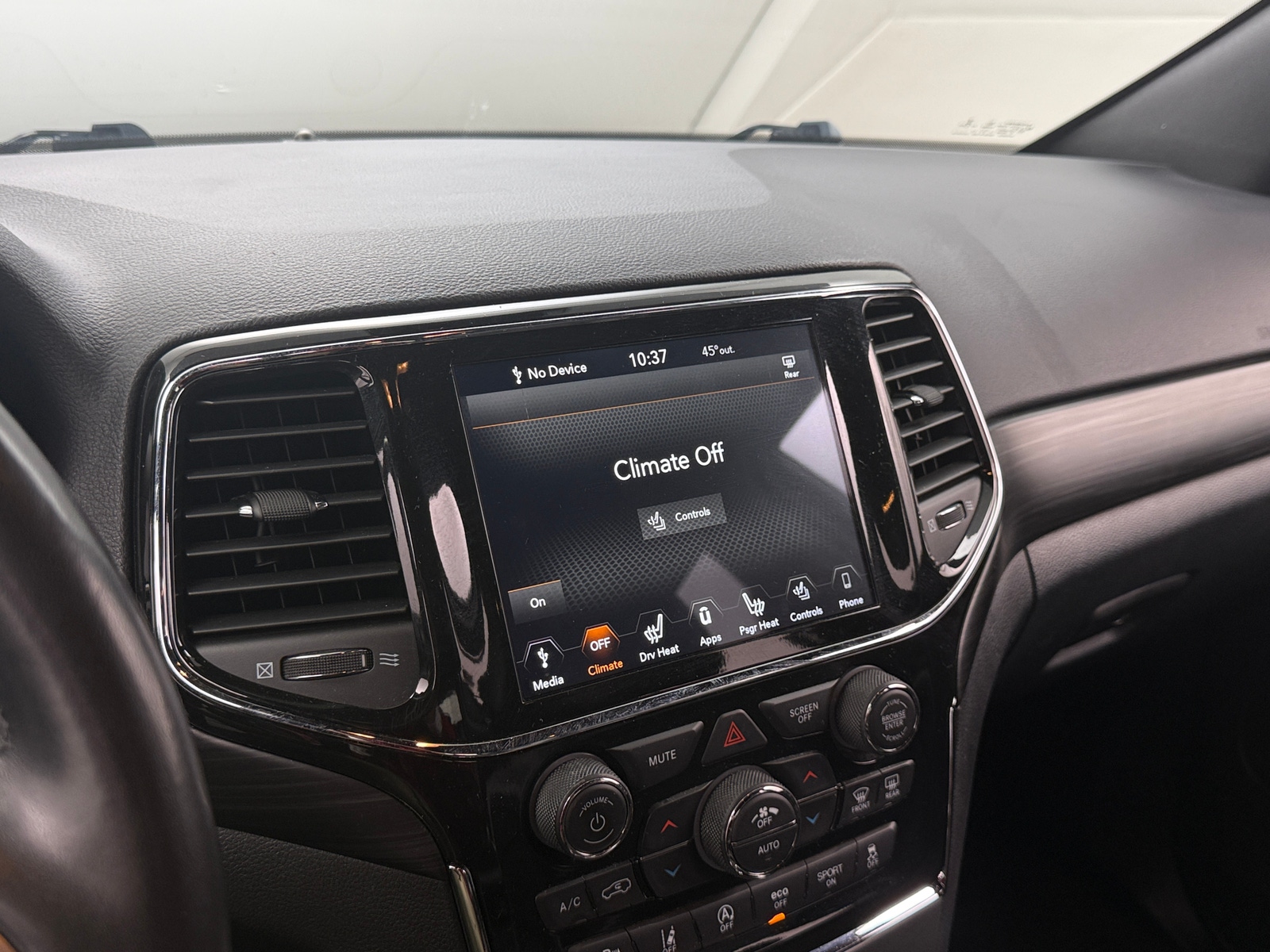 Thumbnail: 2021 Jeep Grand Cherokee - 4