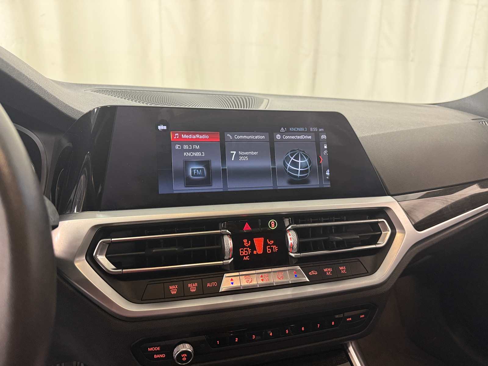 Thumbnail: 2019 BMW 3 Series - 4