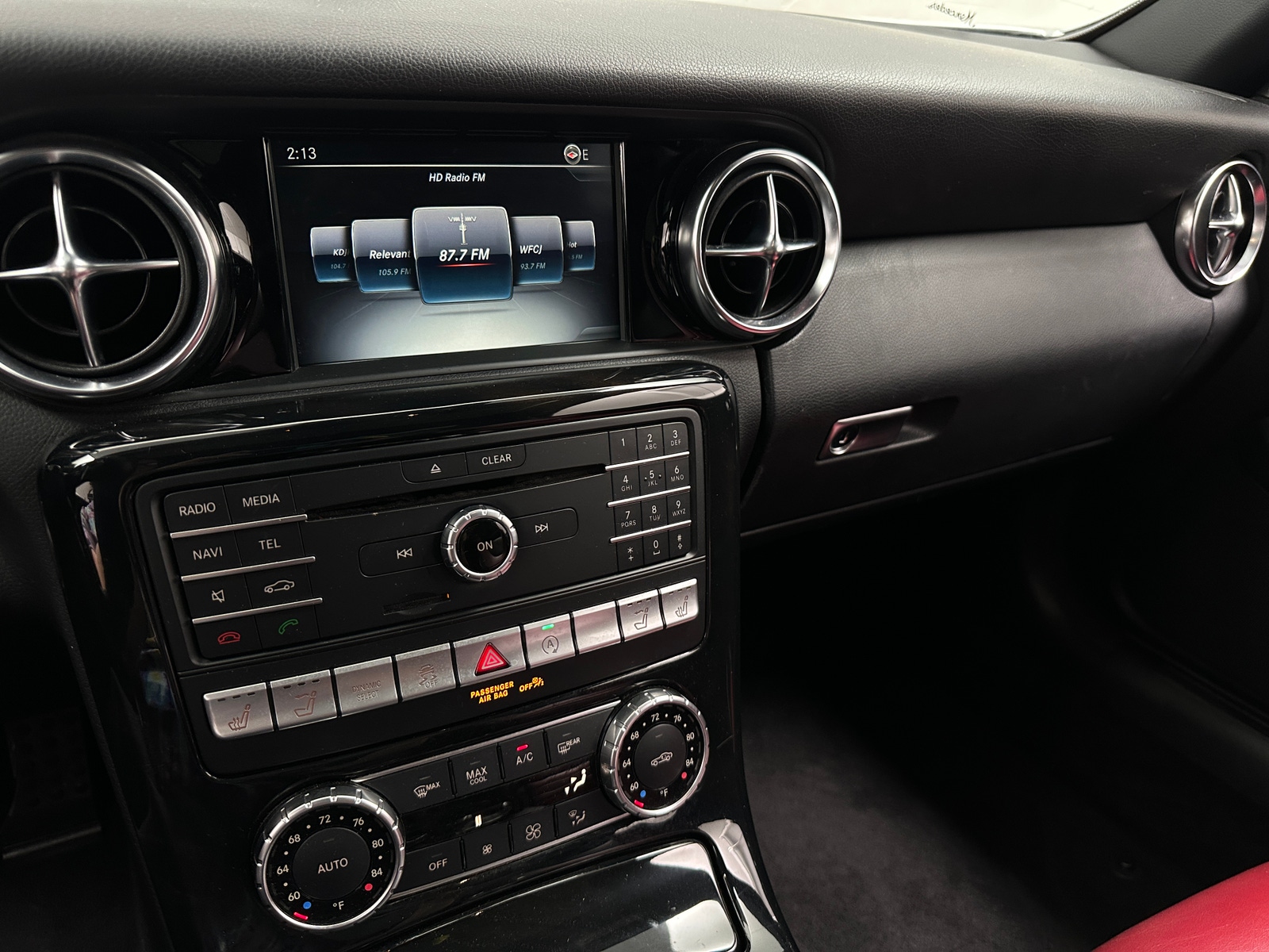 Thumbnail: 2017 Mercedes-Benz SLC - 3