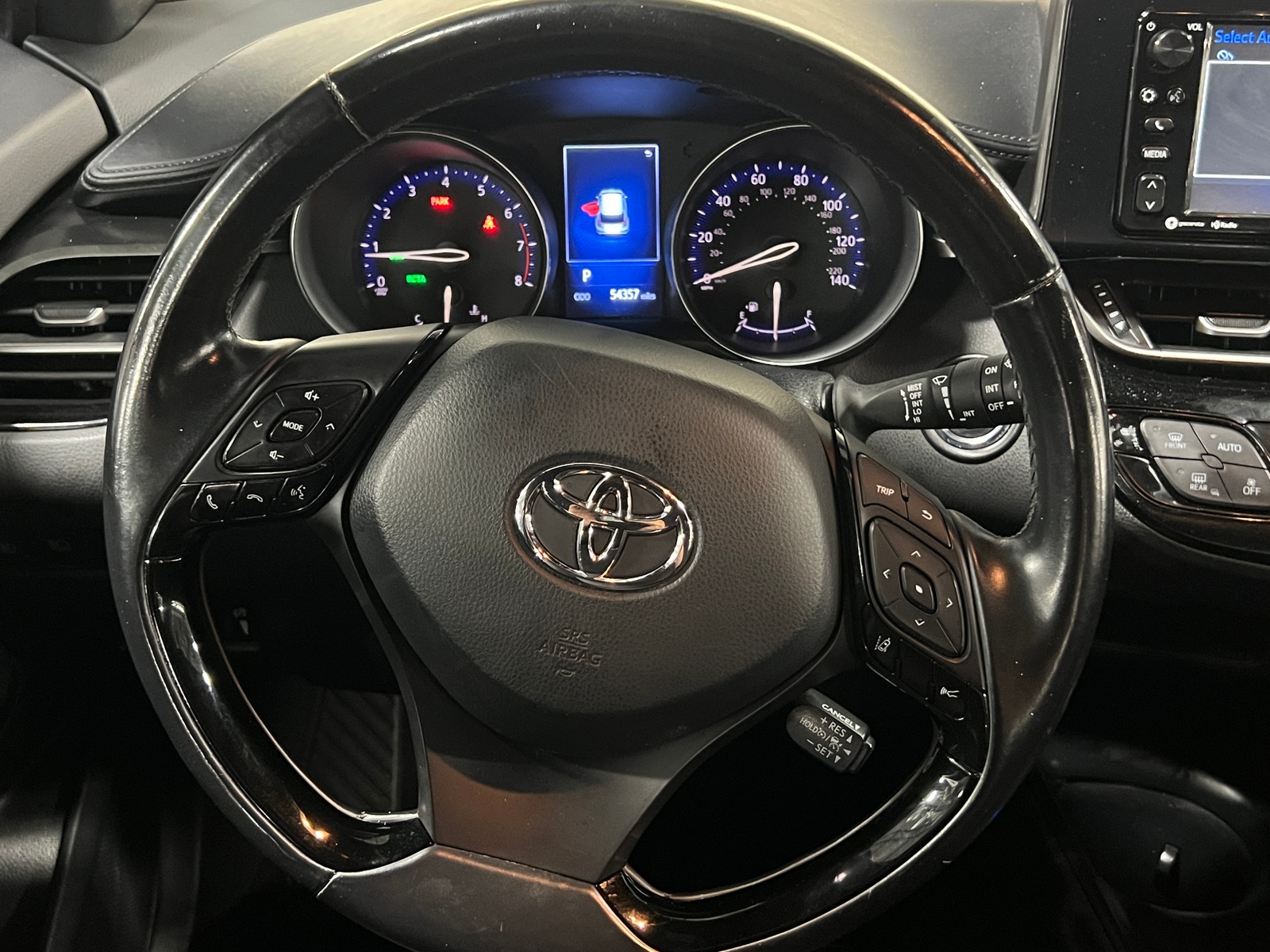 Thumbnail: 2018 Toyota C-HR - 5