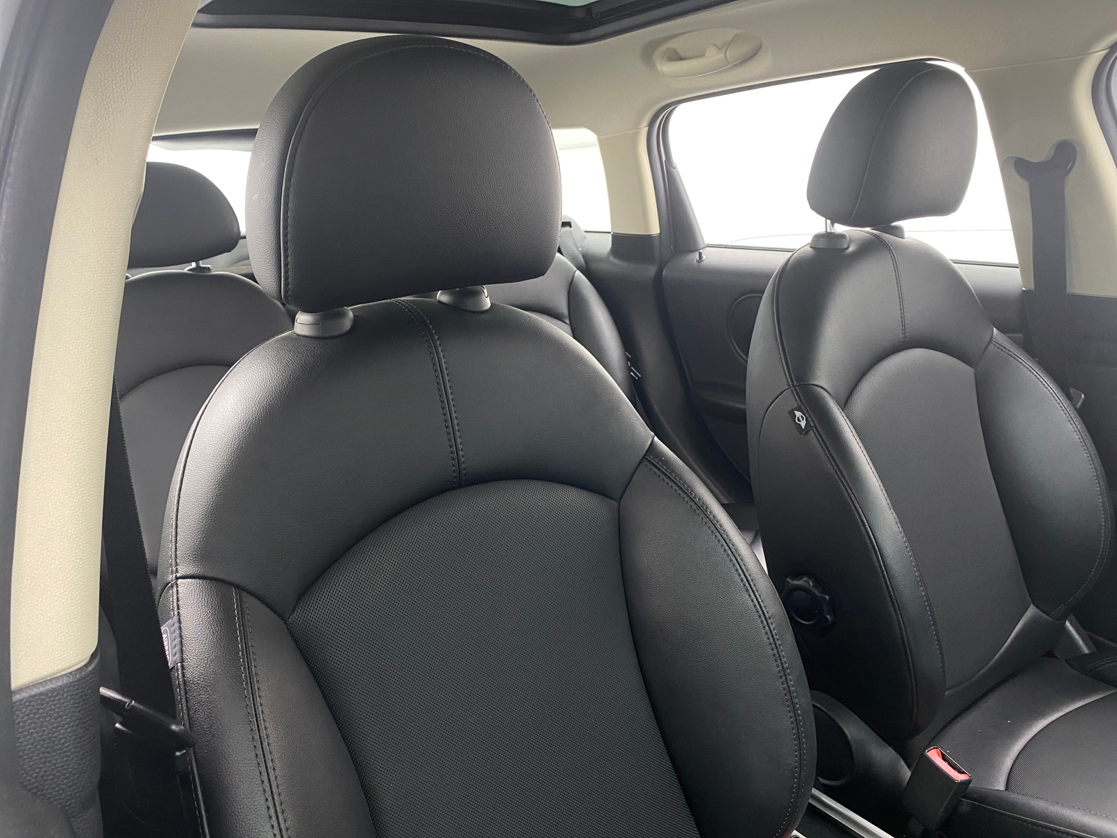 Thumbnail: 2016 MINI Cooper Countryman - 2