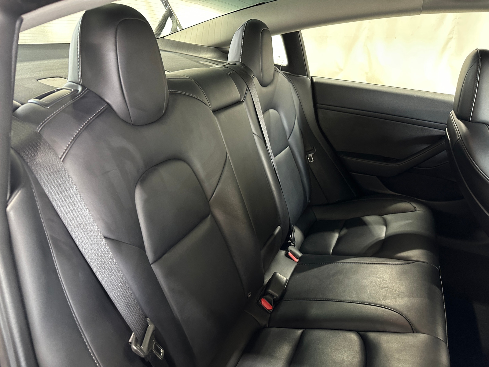 Thumbnail: 2022 Tesla Model 3 - 5