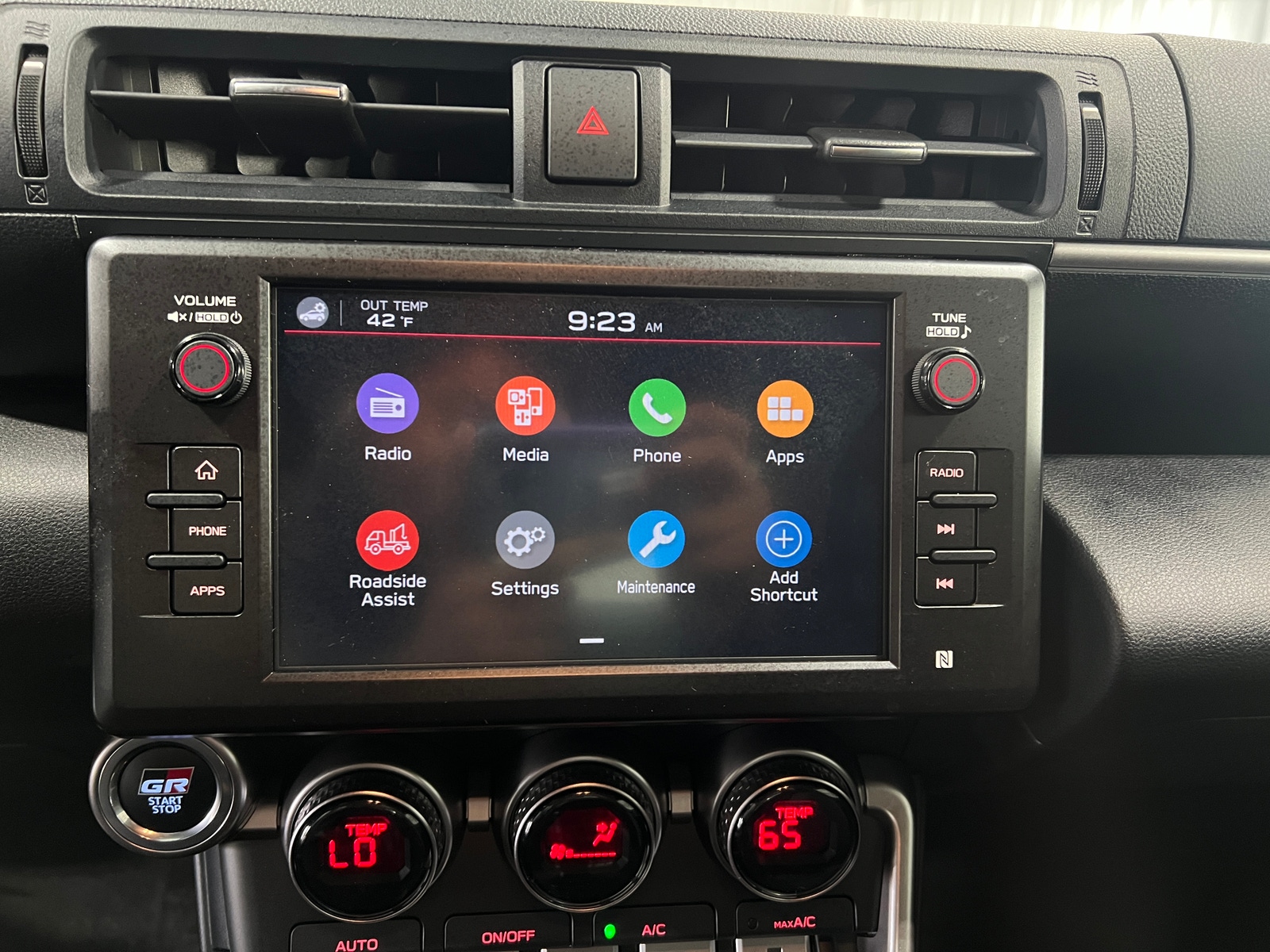 Thumbnail: 2025 Toyota GR86 - 3