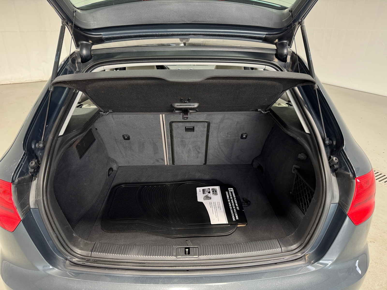 Thumbnail: 2013 Audi A3 - 6