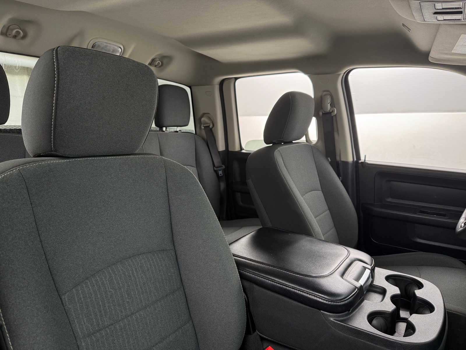 Thumbnail: 2021 RAM 1500 Classic - 2