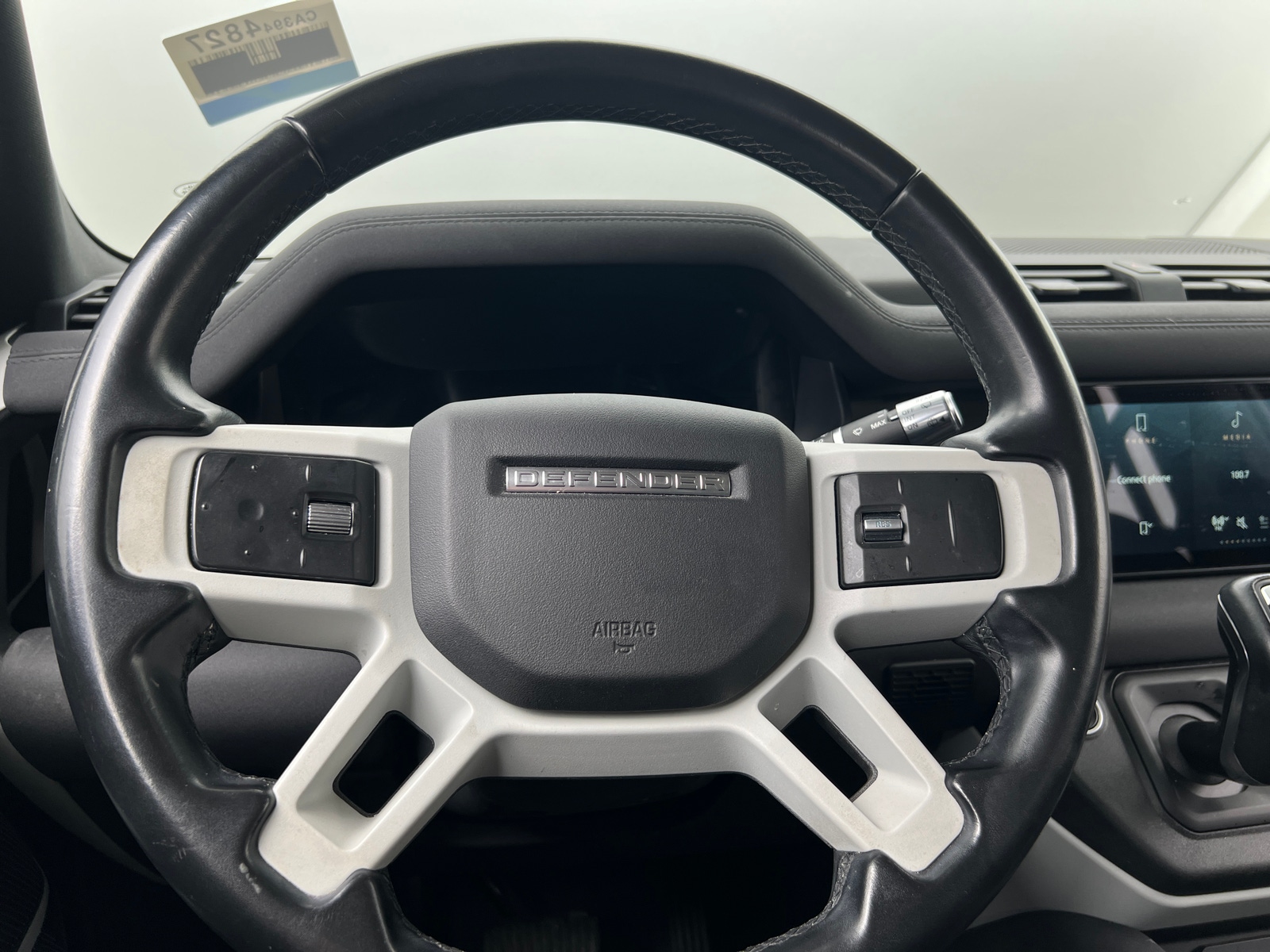 Thumbnail: 2021 Land Rover Defender - 4