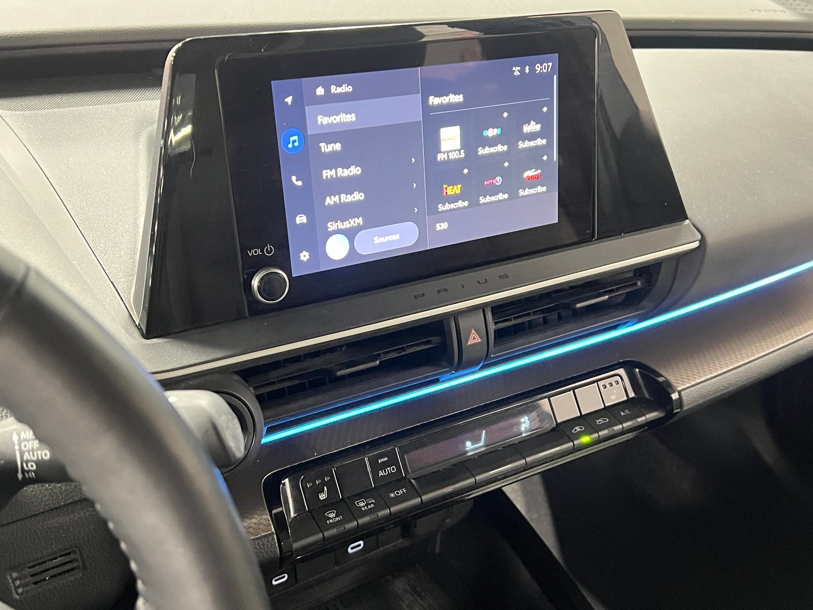 Thumbnail: 2024 Toyota Prius - 4