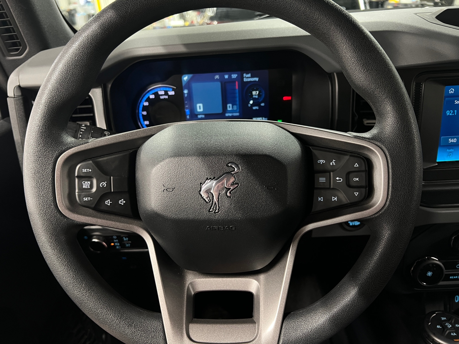 Thumbnail: 2023 Ford Bronco - 5