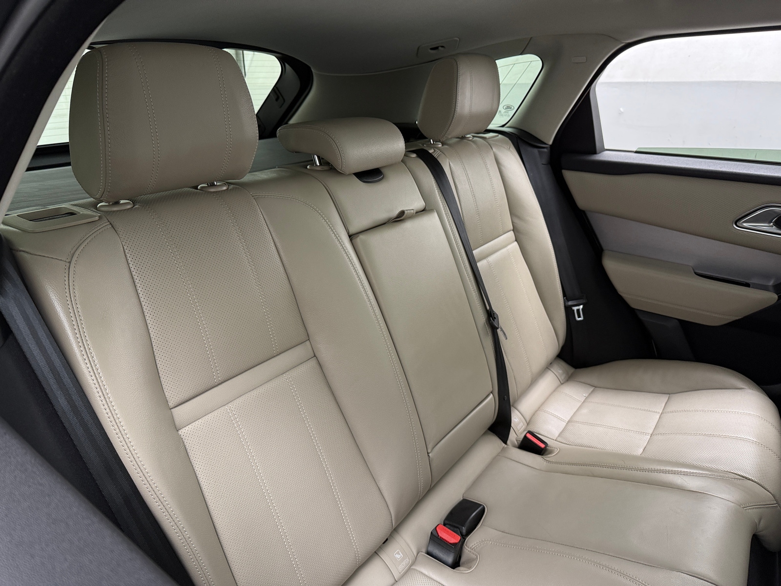 Thumbnail: 2018 Land Rover Range Rover Velar - 5