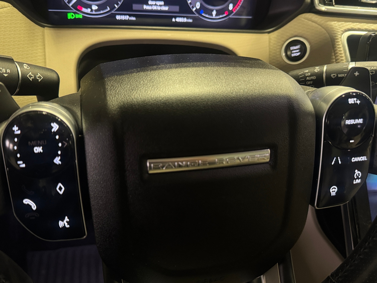 Thumbnail: 2018 Land Rover Range Rover Velar - 4