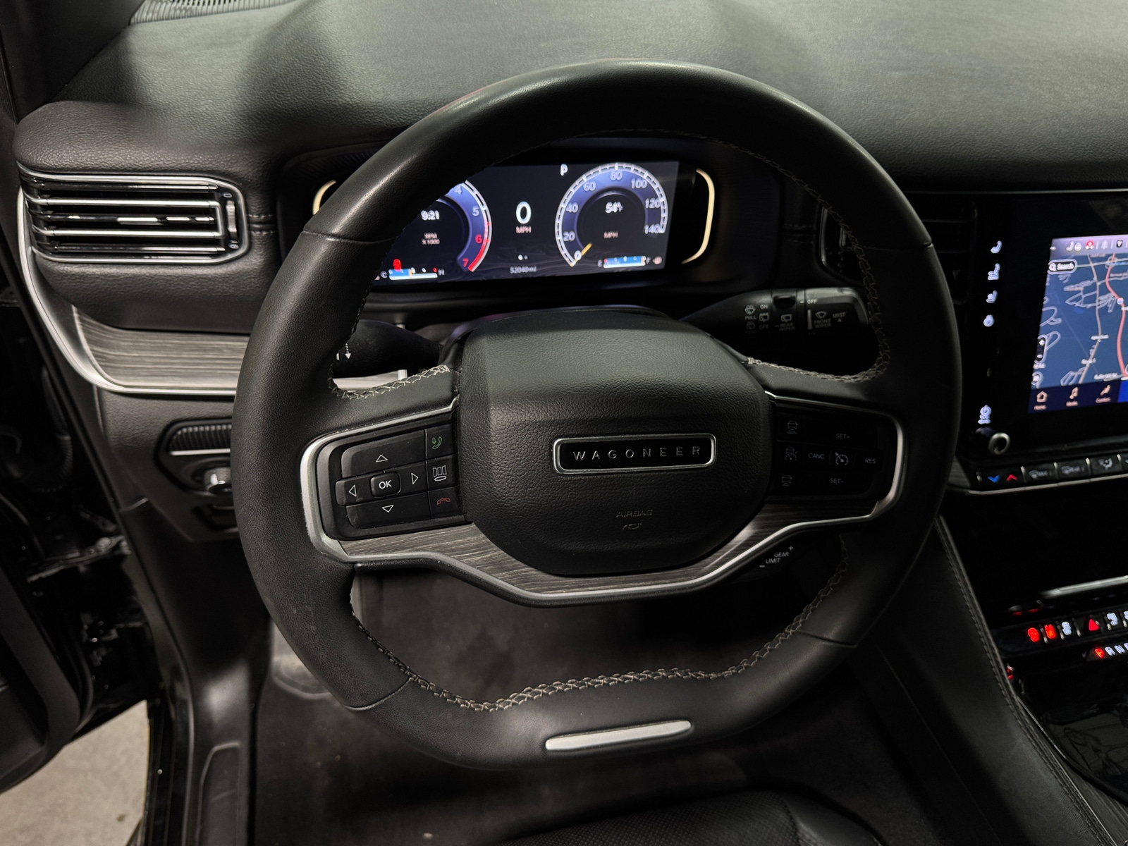 Thumbnail: 2024 Jeep Wagoneer - 4