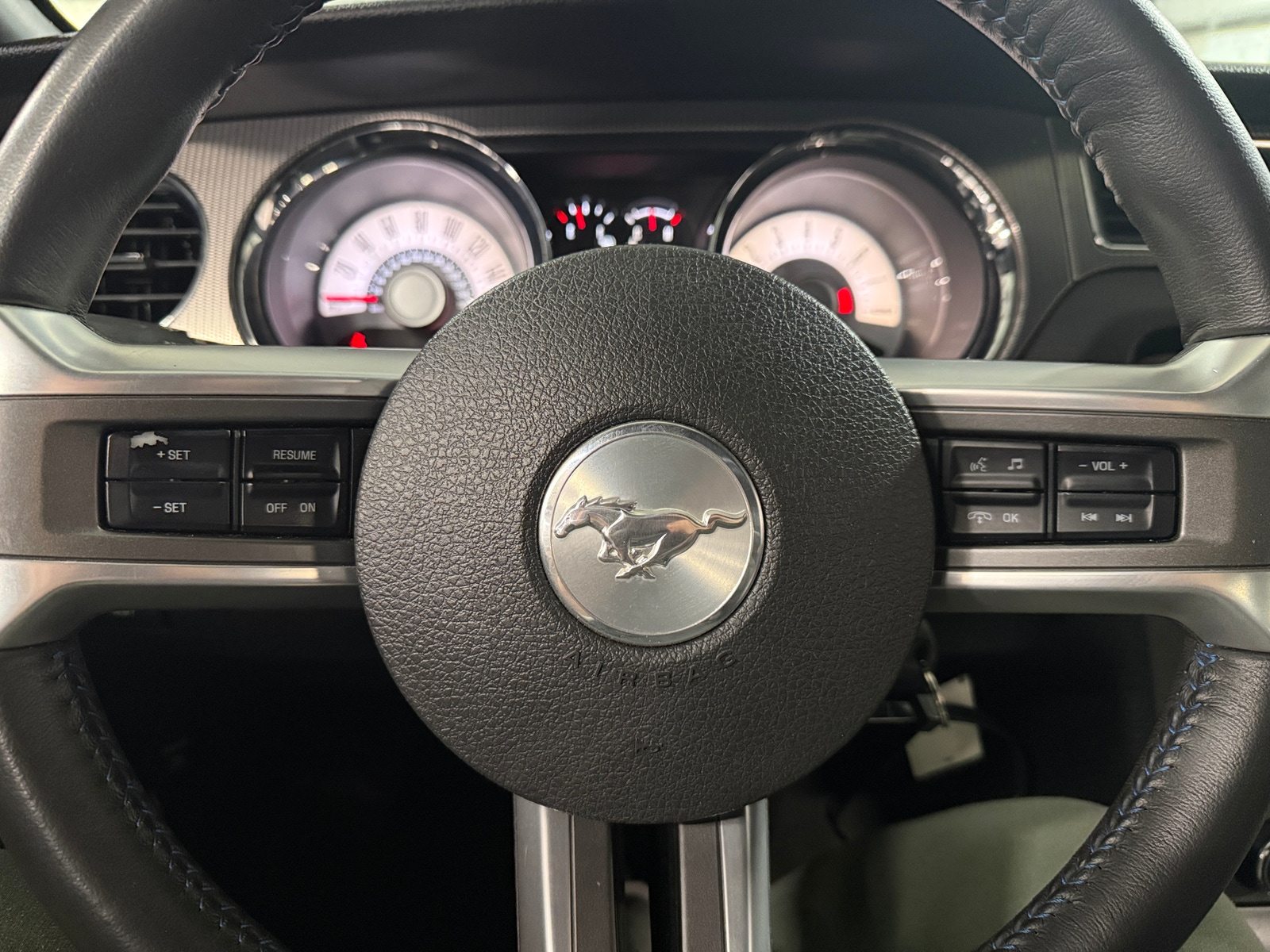 Thumbnail: 2012 Ford Mustang - 3