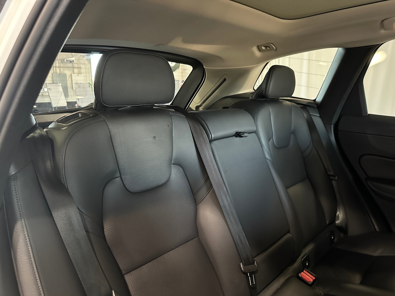 Thumbnail: 2024 Volvo XC60 - 5