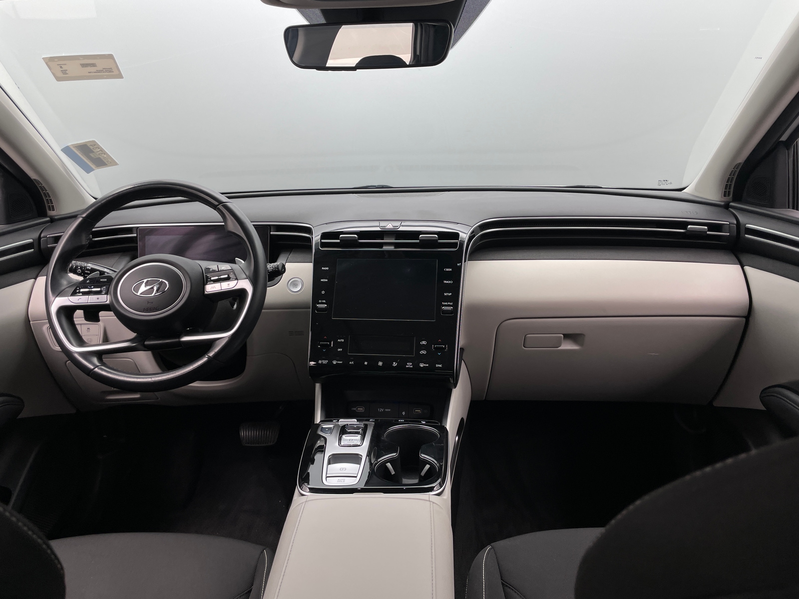 Thumbnail: 2022 Hyundai Tucson - 3