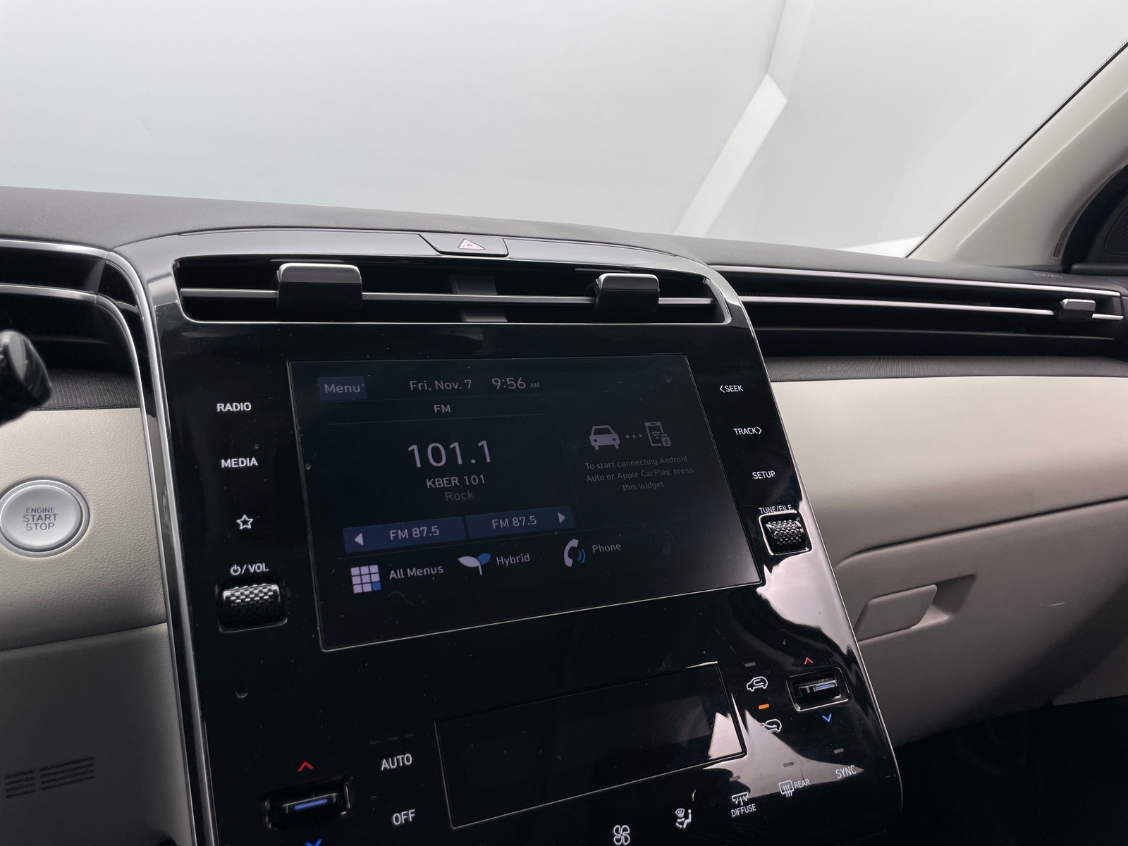 Thumbnail: 2022 Hyundai Tucson - 4