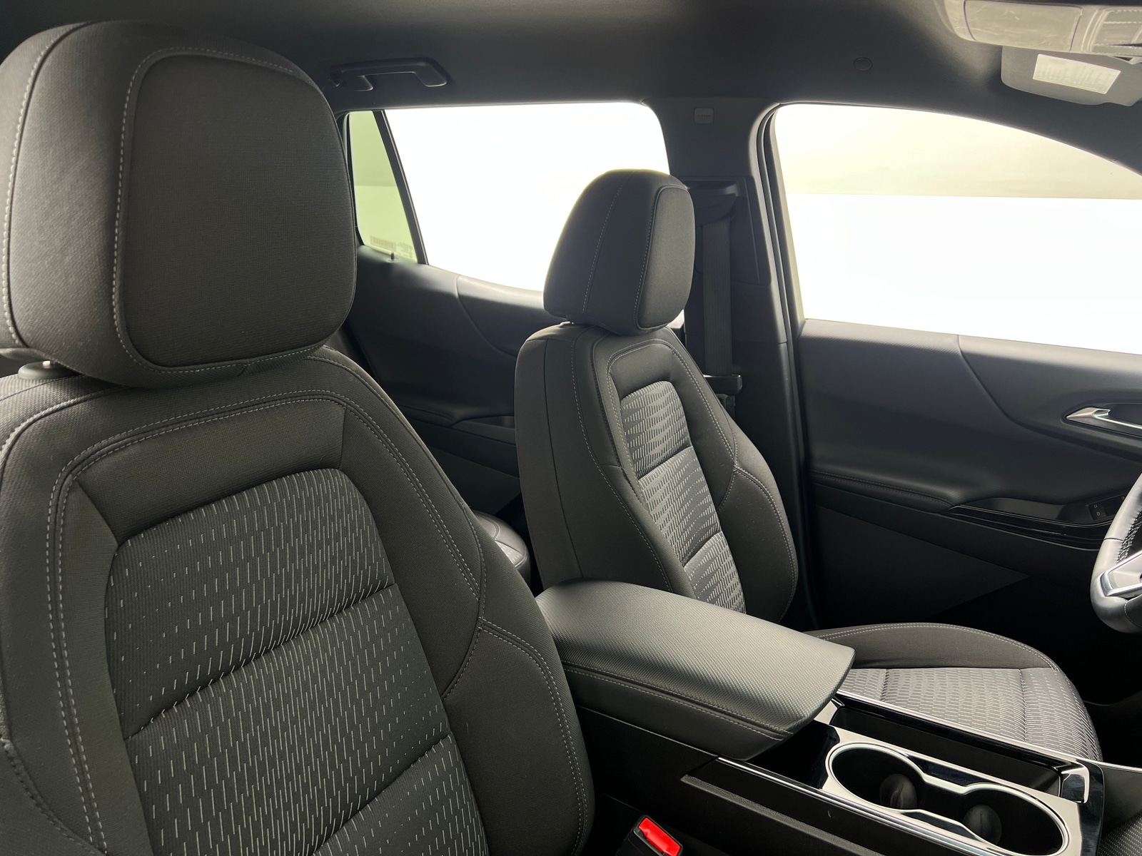 Thumbnail: 2025 Chevrolet Equinox - 2