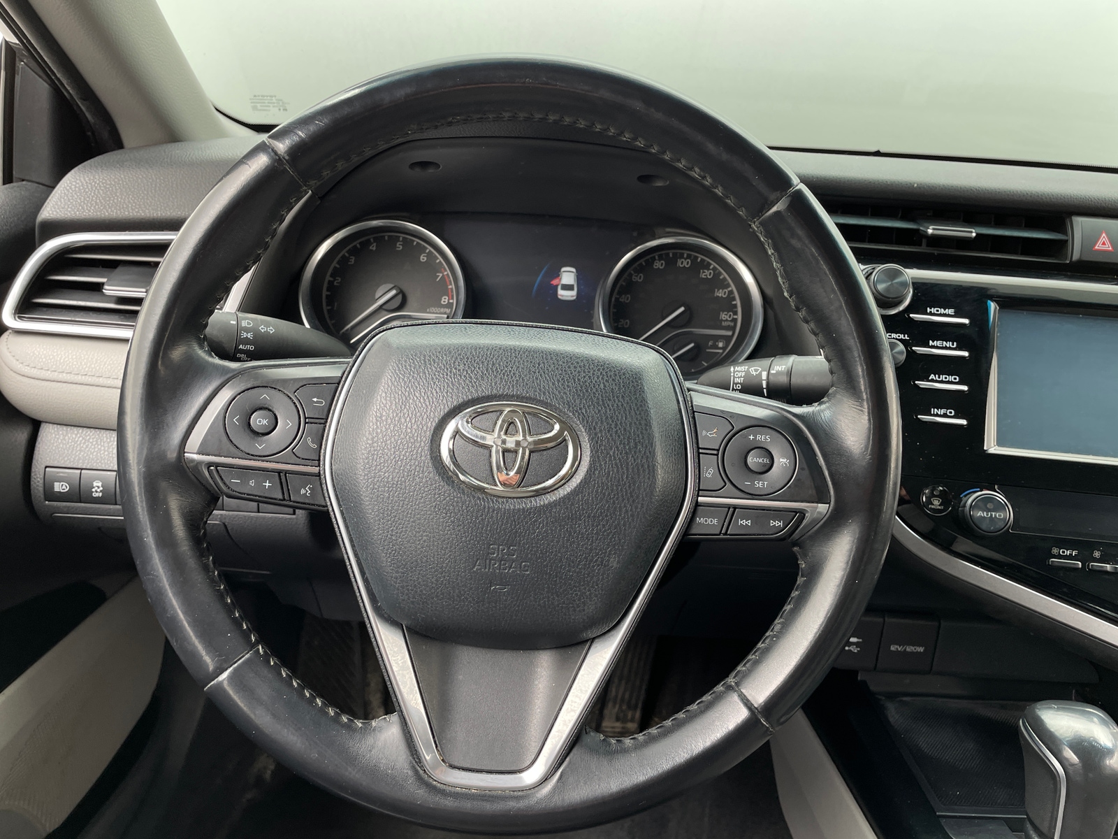 Thumbnail: 2018 Toyota Camry - 5