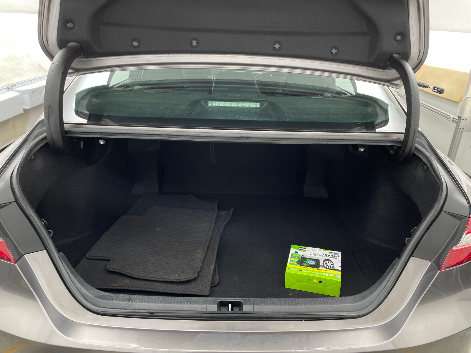 Thumbnail: 2018 Toyota Camry - 7