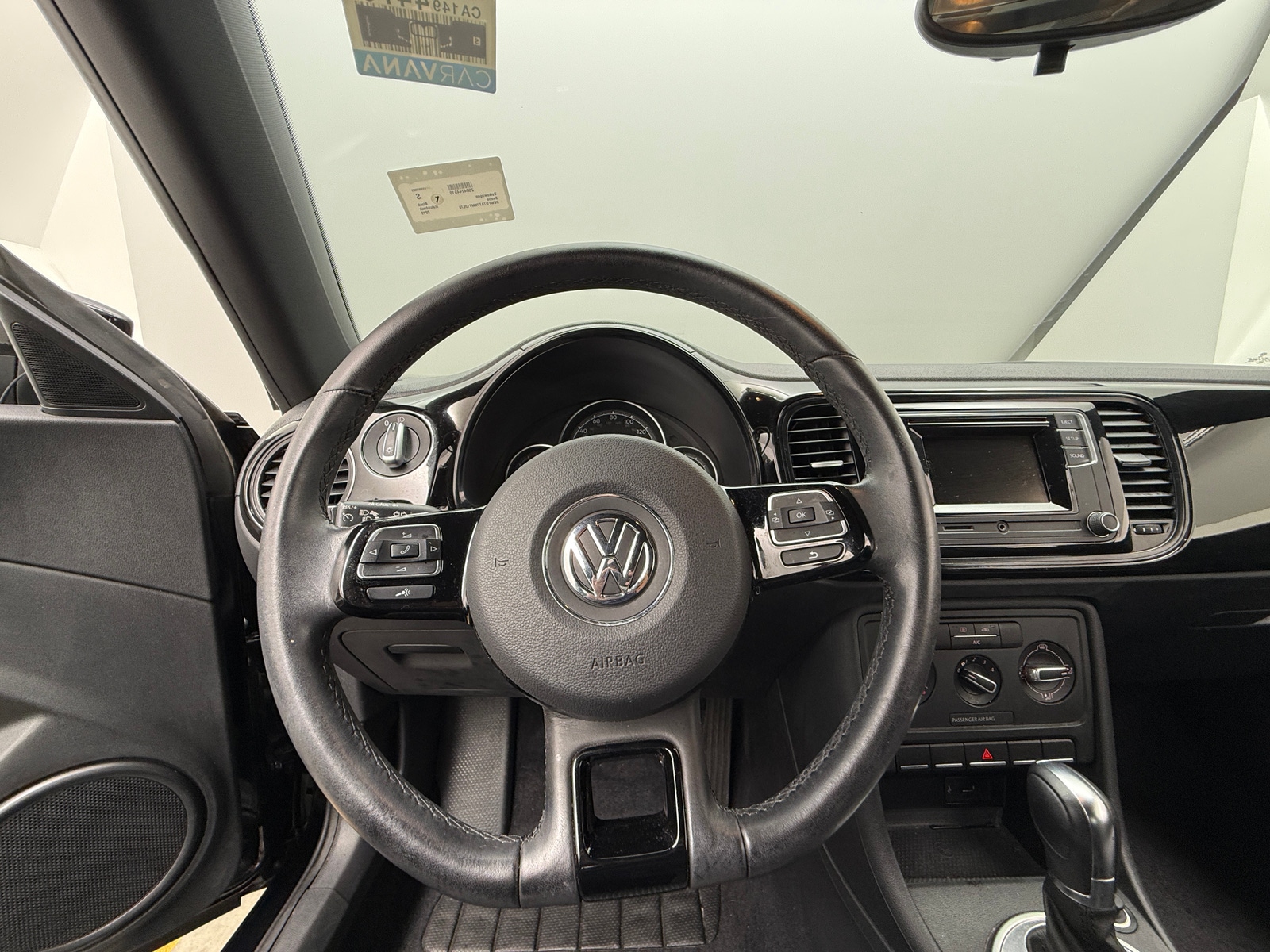 Thumbnail: 2019 Volkswagen Beetle - 5